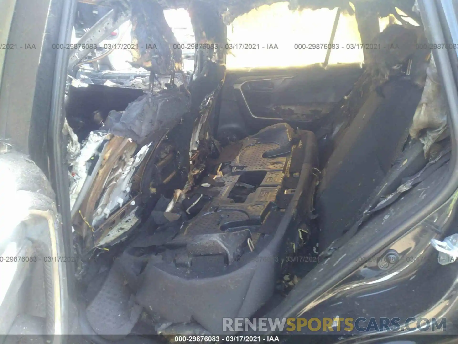 8 Photograph of a damaged car 2T3F1RFV1KW048085 TOYOTA RAV4 2019