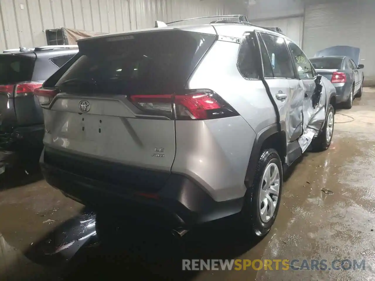 4 Photograph of a damaged car 2T3F1RFV1KW054596 TOYOTA RAV4 2019