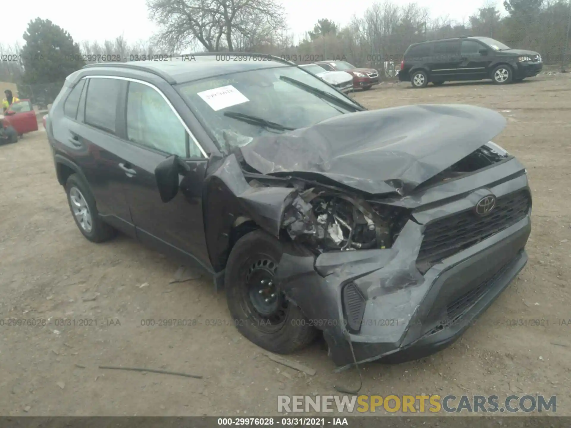 1 Photograph of a damaged car 2T3F1RFV1KW060365 TOYOTA RAV4 2019