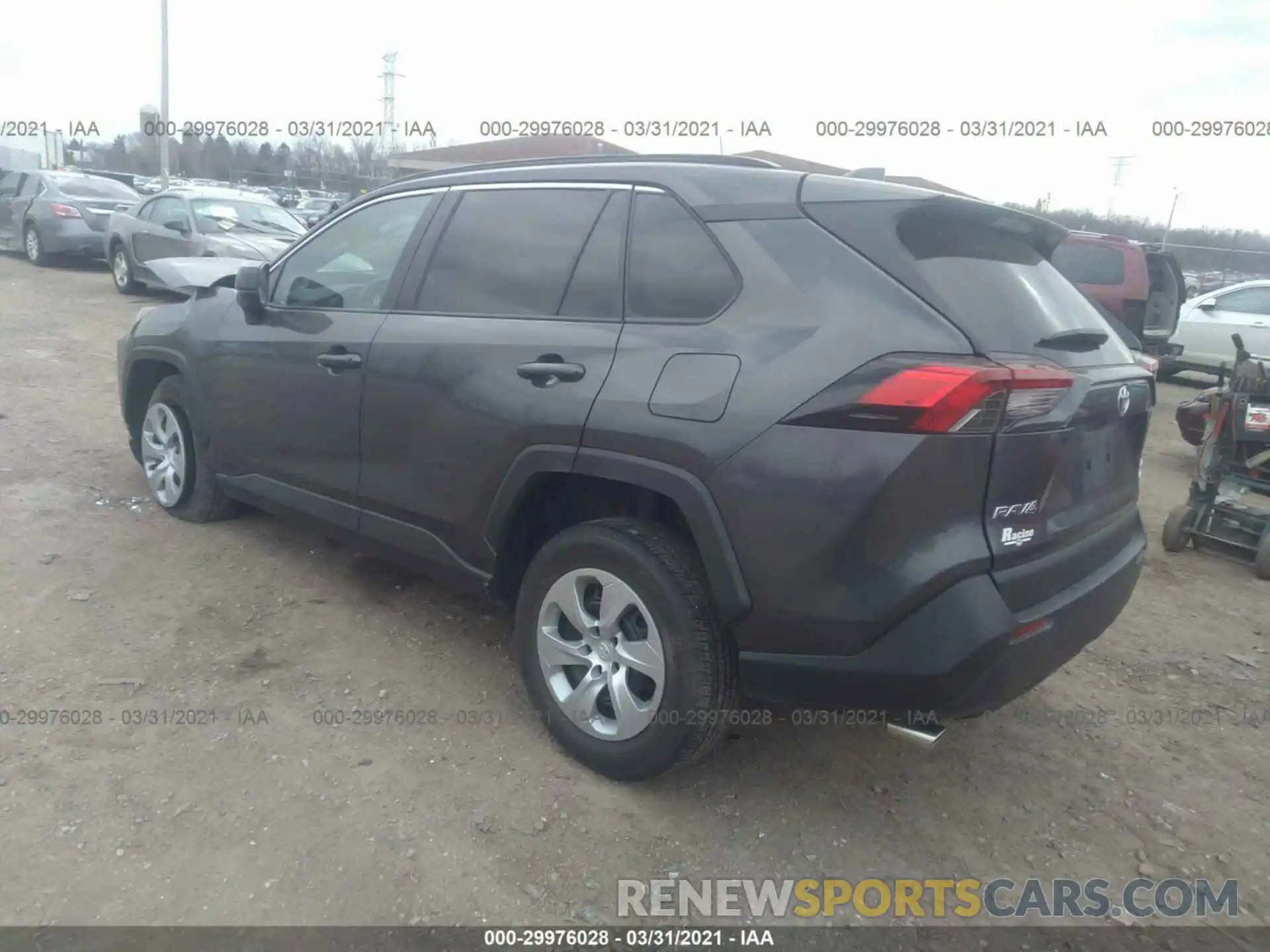 3 Photograph of a damaged car 2T3F1RFV1KW060365 TOYOTA RAV4 2019