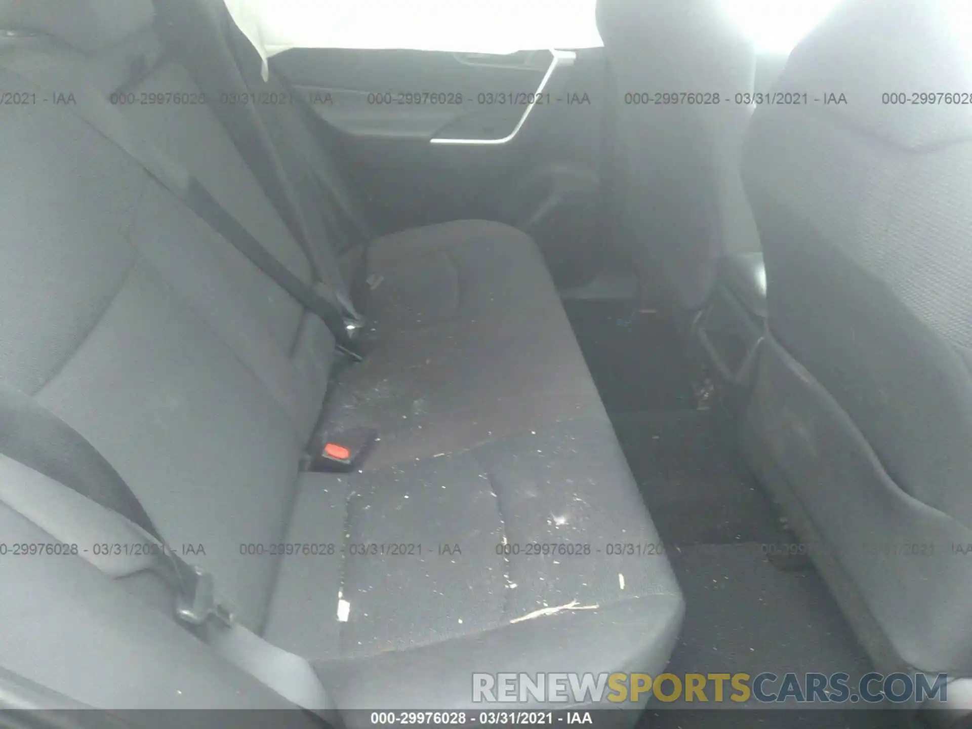 8 Photograph of a damaged car 2T3F1RFV1KW060365 TOYOTA RAV4 2019