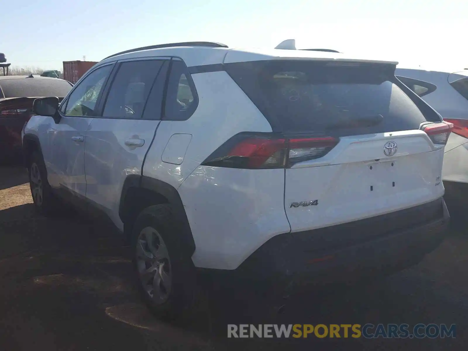 3 Photograph of a damaged car 2T3F1RFV1KW066036 TOYOTA RAV4 2019