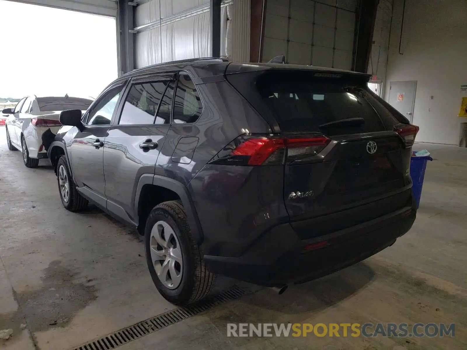 3 Photograph of a damaged car 2T3F1RFV1KW074959 TOYOTA RAV4 2019