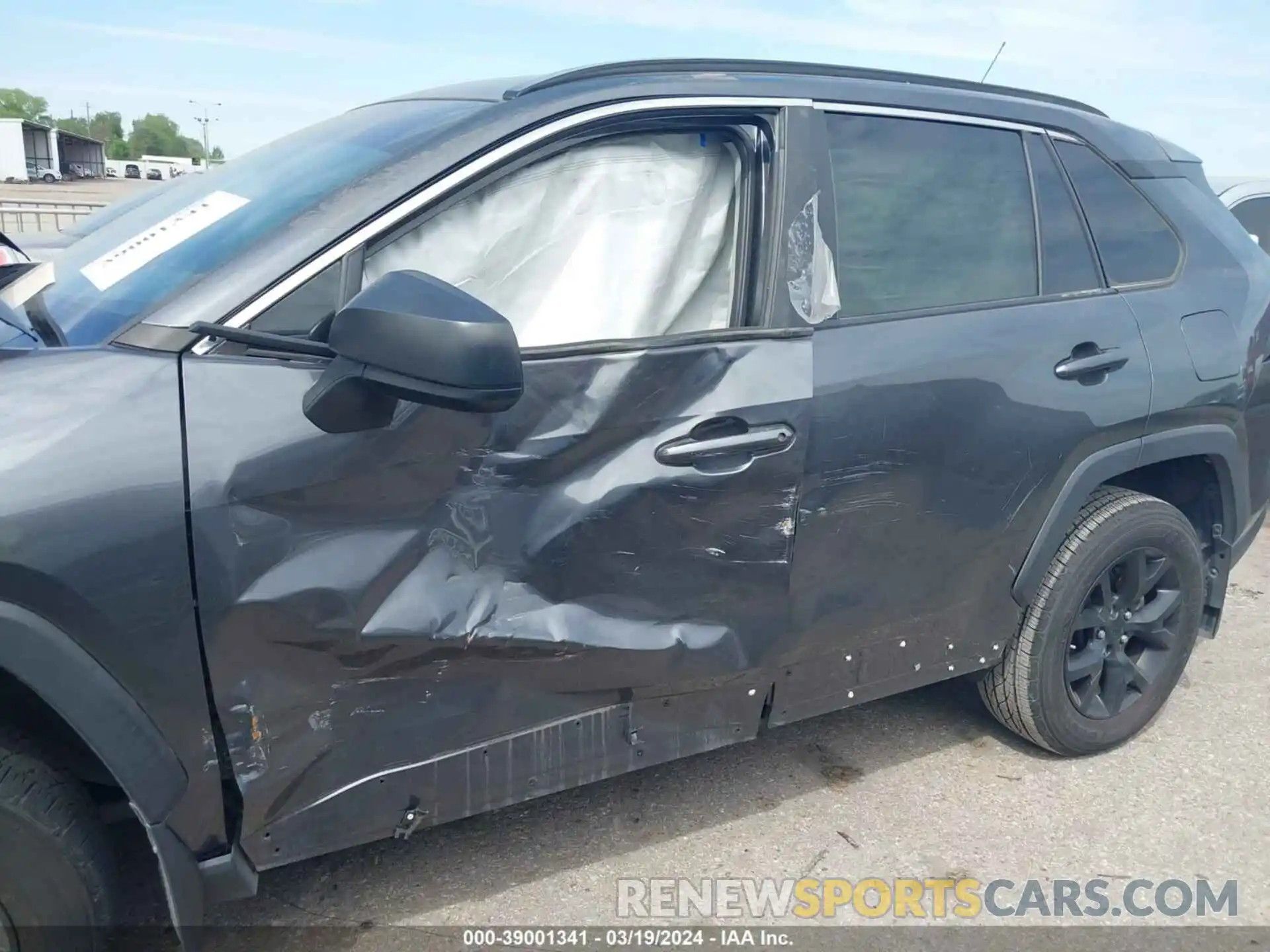 6 Photograph of a damaged car 2T3F1RFV2KC019521 TOYOTA RAV4 2019