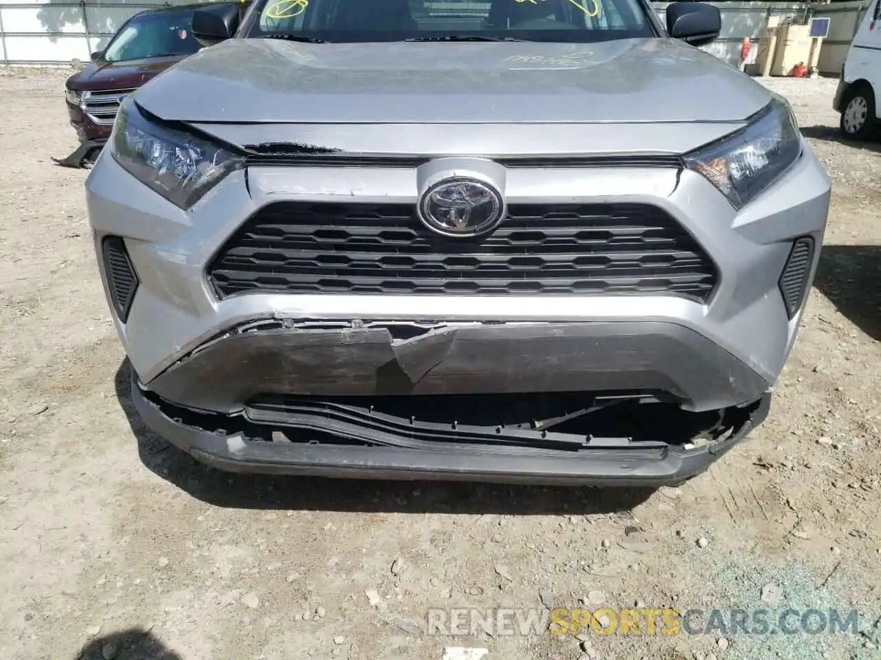 9 Photograph of a damaged car 2T3F1RFV2KC028445 TOYOTA RAV4 2019