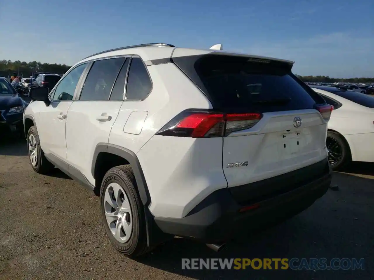 3 Photograph of a damaged car 2T3F1RFV2KC059548 TOYOTA RAV4 2019