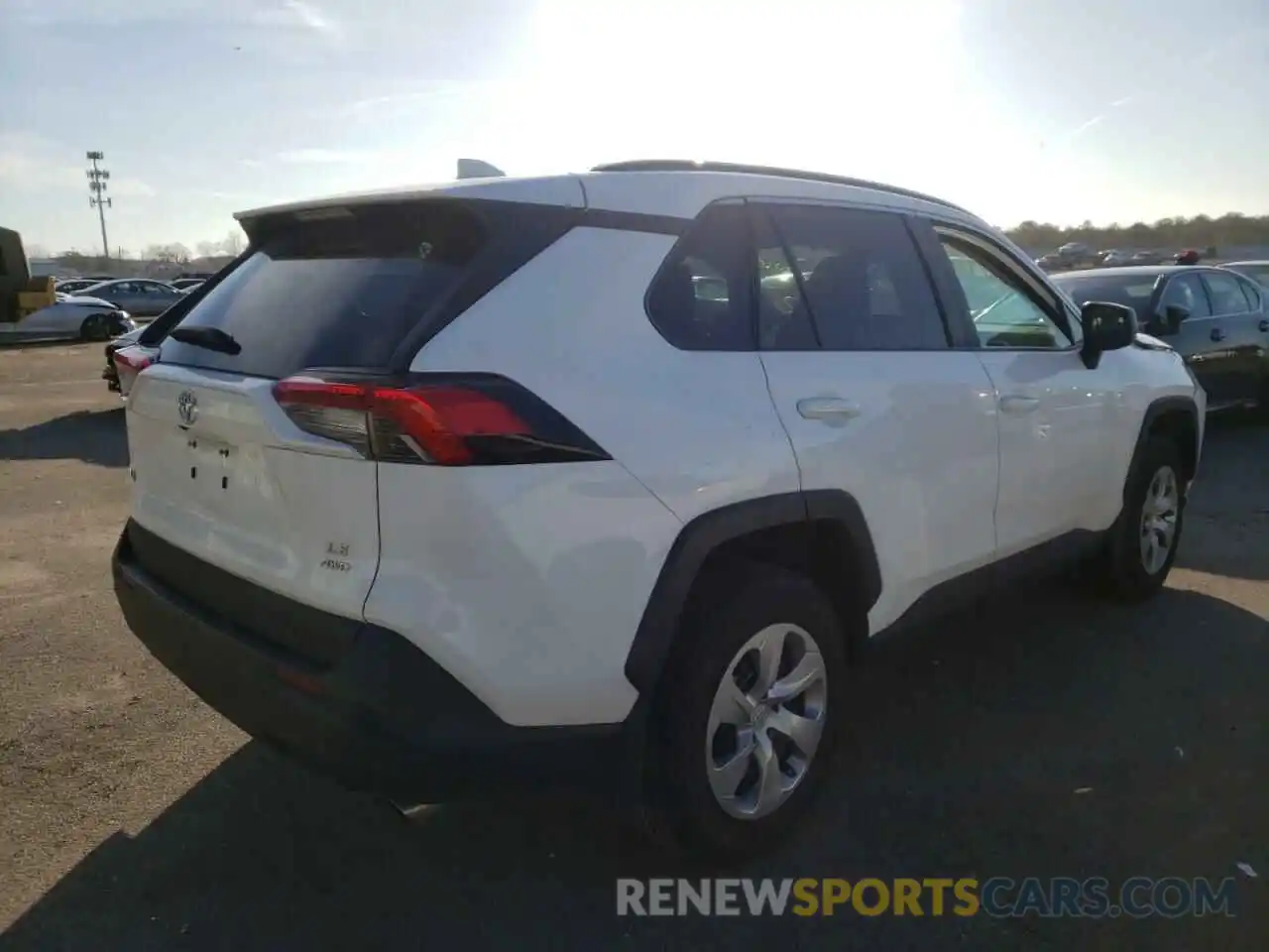 4 Photograph of a damaged car 2T3F1RFV2KC059548 TOYOTA RAV4 2019