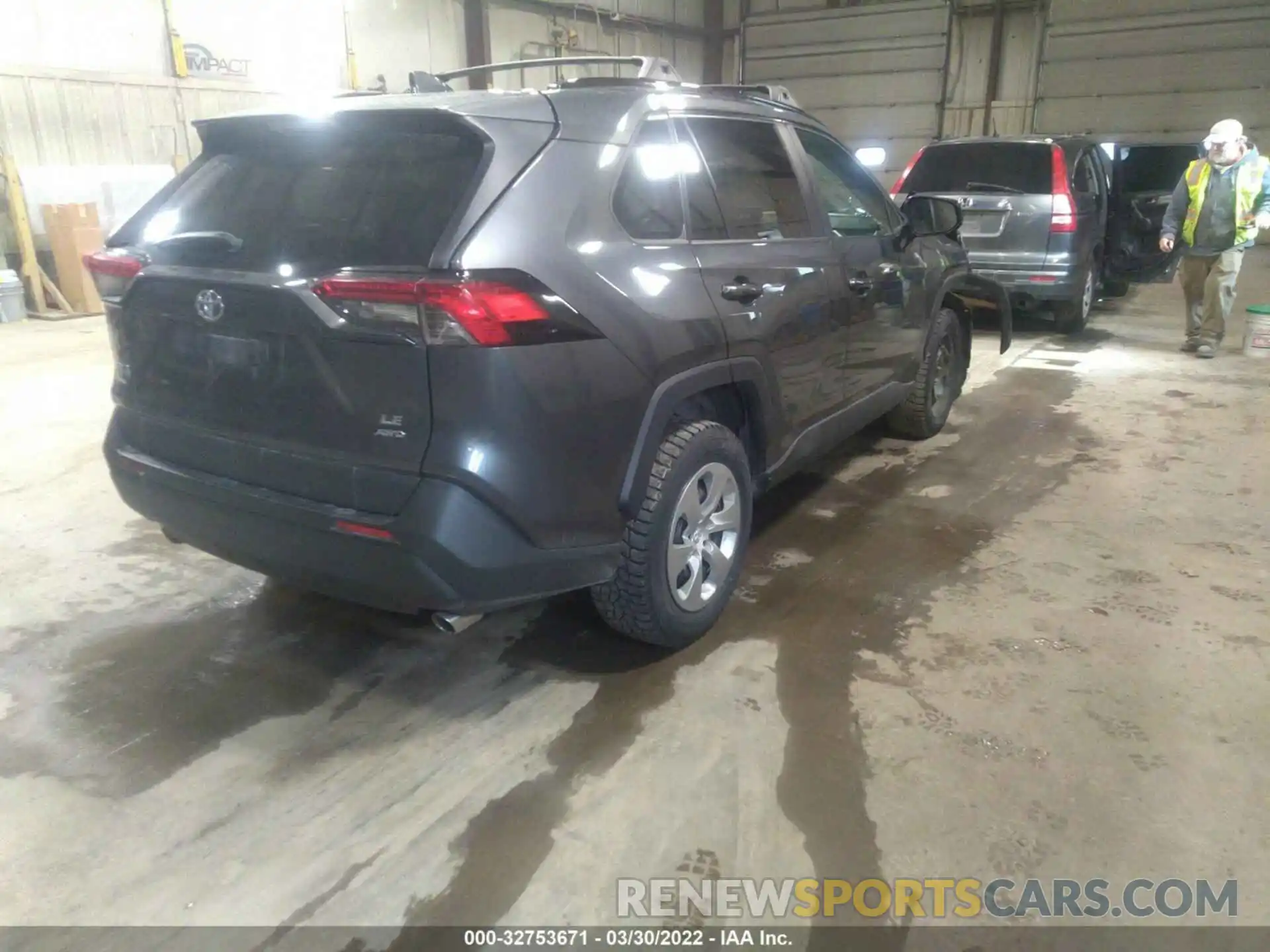 4 Photograph of a damaged car 2T3F1RFV2KC059601 TOYOTA RAV4 2019