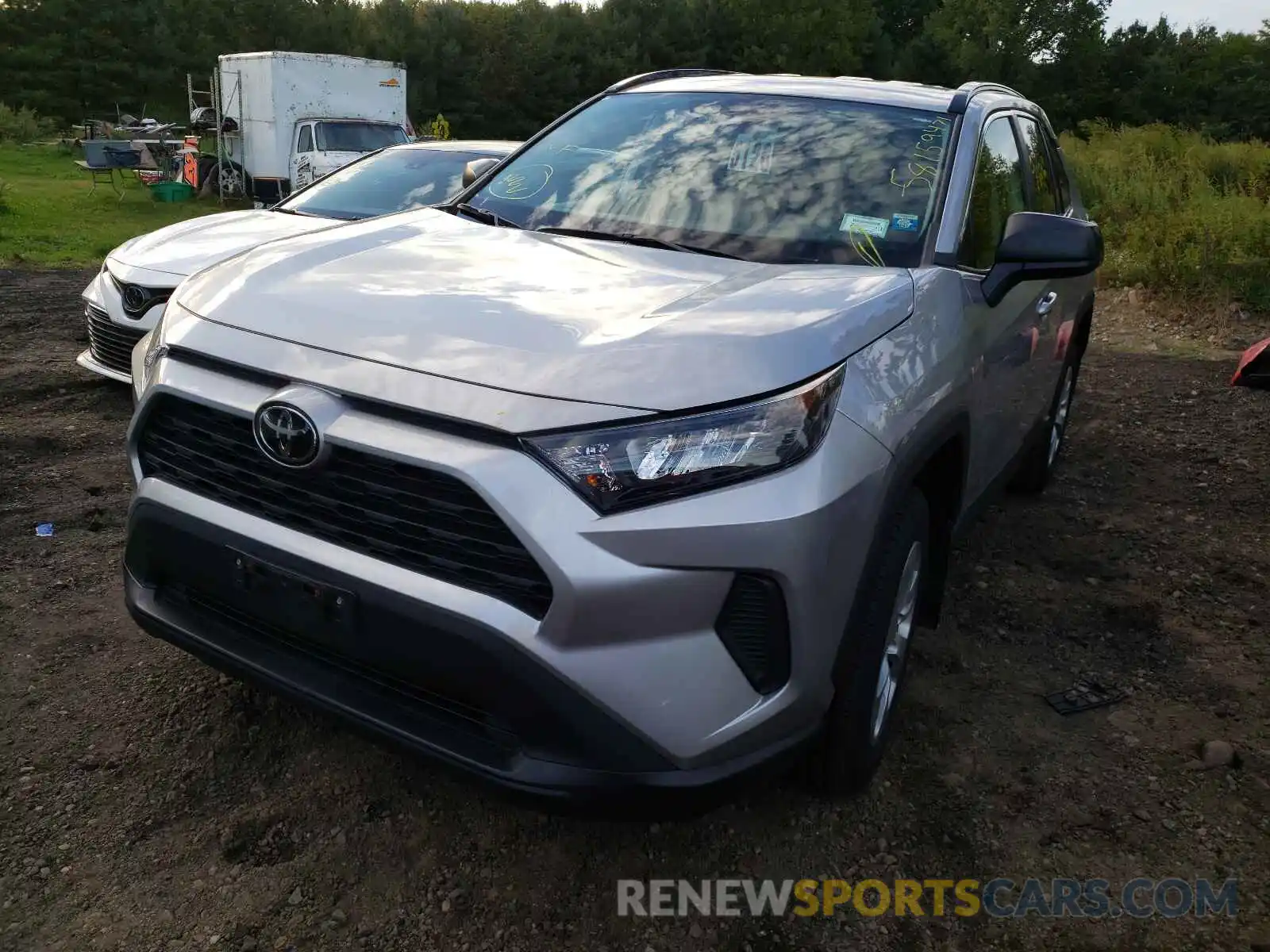 2 Photograph of a damaged car 2T3F1RFV2KC060604 TOYOTA RAV4 2019