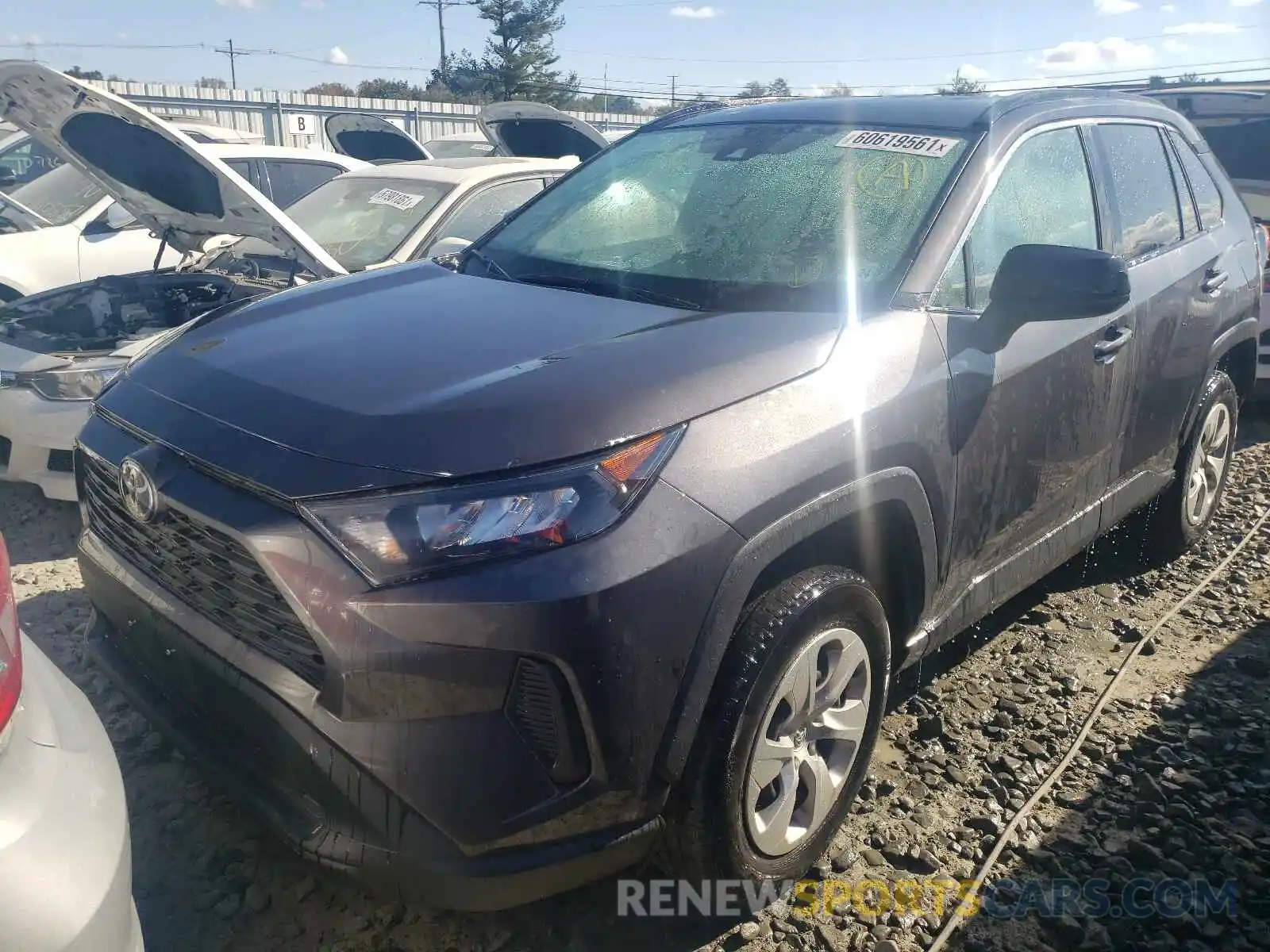 2 Фотография поврежденного автомобиля 2T3F1RFV2KW017945 TOYOTA RAV4 2019