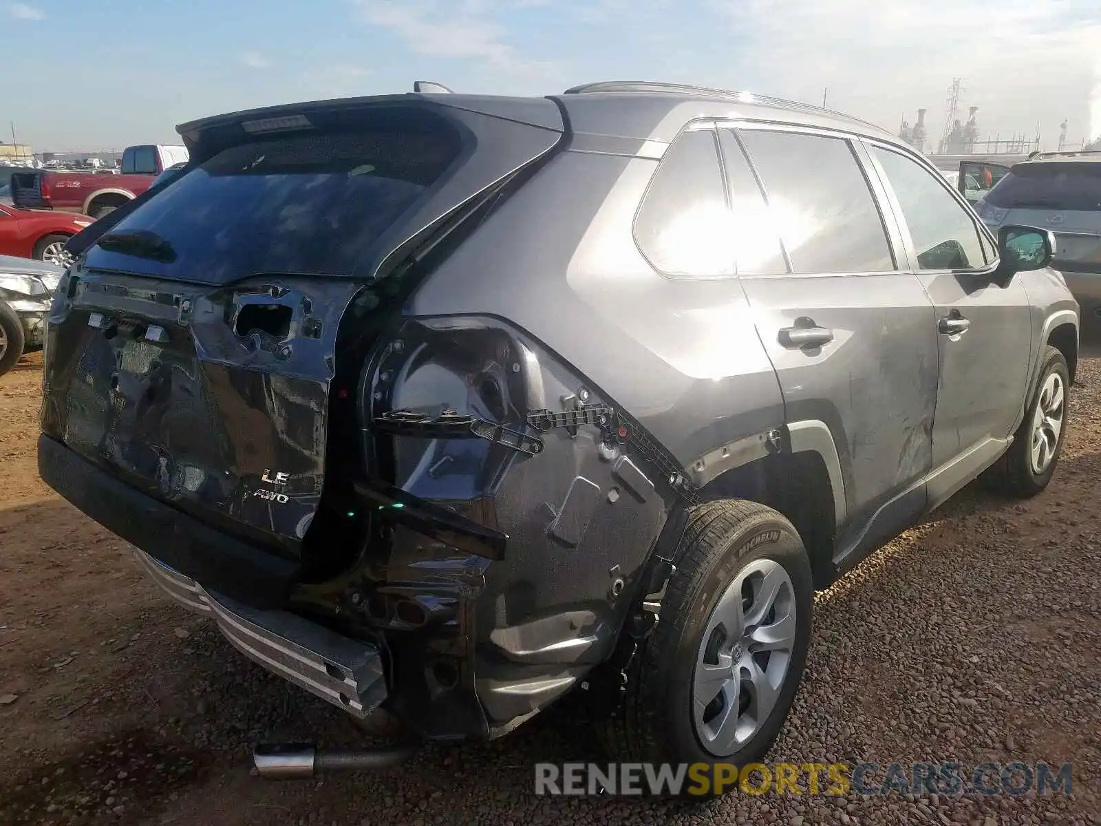 4 Photograph of a damaged car 2T3F1RFV2KW026581 TOYOTA RAV4 2019