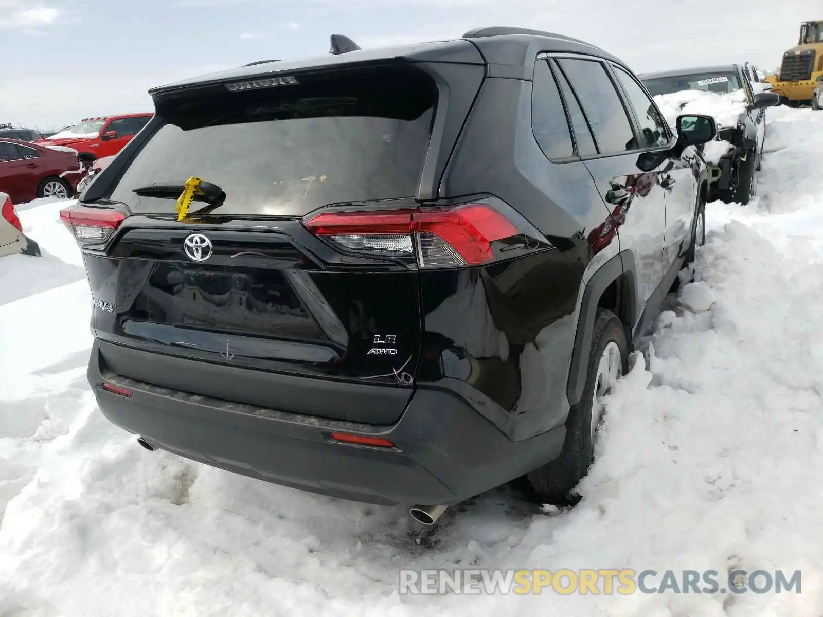 4 Photograph of a damaged car 2T3F1RFV2KW032445 TOYOTA RAV4 2019