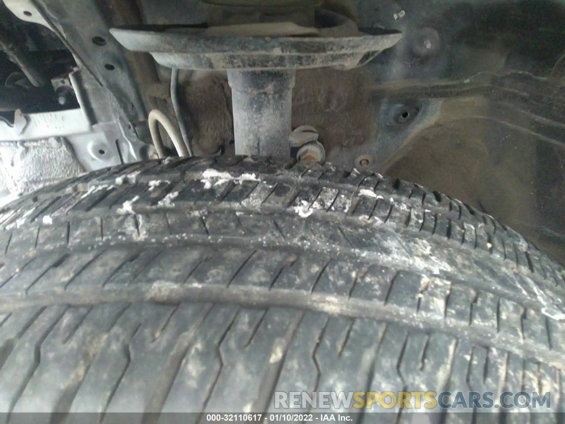 12 Photograph of a damaged car 2T3F1RFV2KW044417 TOYOTA RAV4 2019