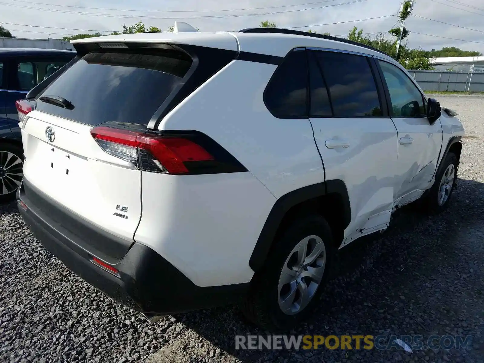 4 Photograph of a damaged car 2T3F1RFV2KW059385 TOYOTA RAV4 2019