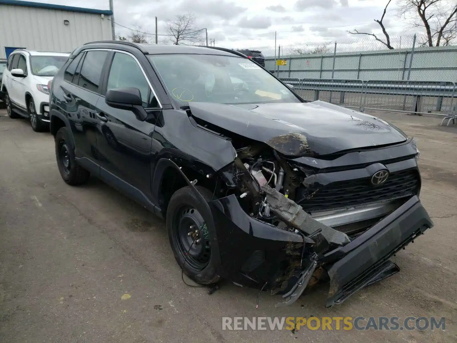 1 Photograph of a damaged car 2T3F1RFV2KW060830 TOYOTA RAV4 2019