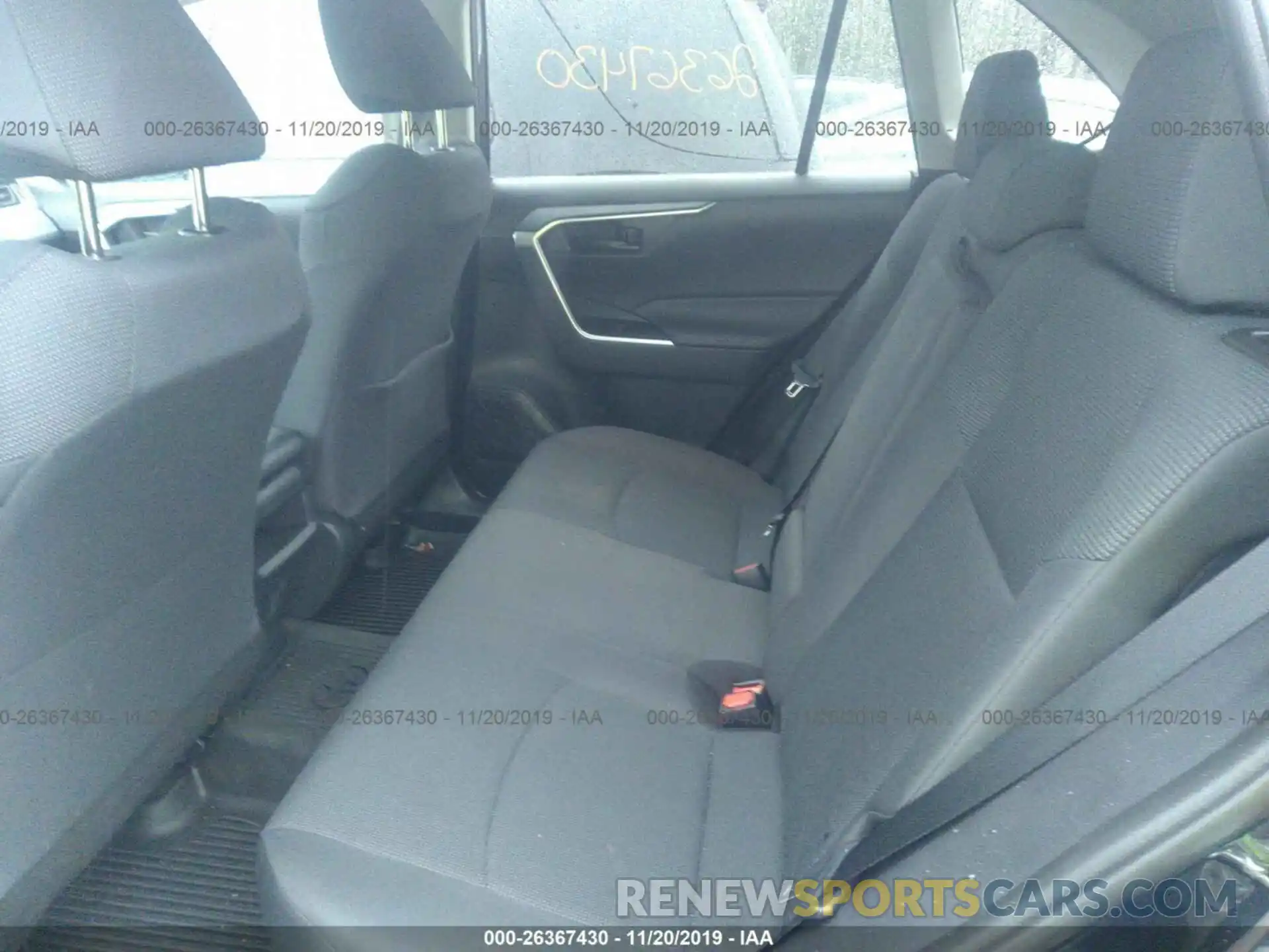 8 Photograph of a damaged car 2T3F1RFV3KC018801 TOYOTA RAV4 2019