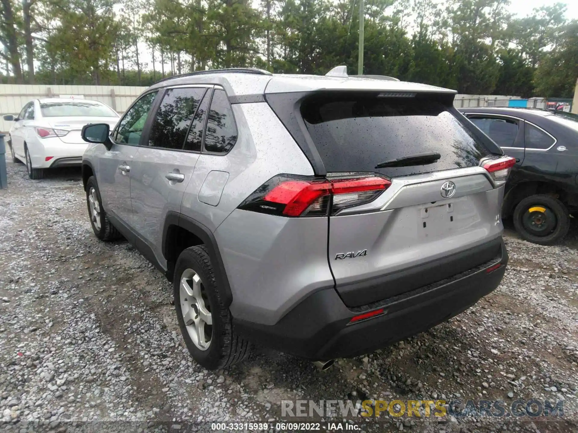 3 Photograph of a damaged car 2T3F1RFV3KC038062 TOYOTA RAV4 2019