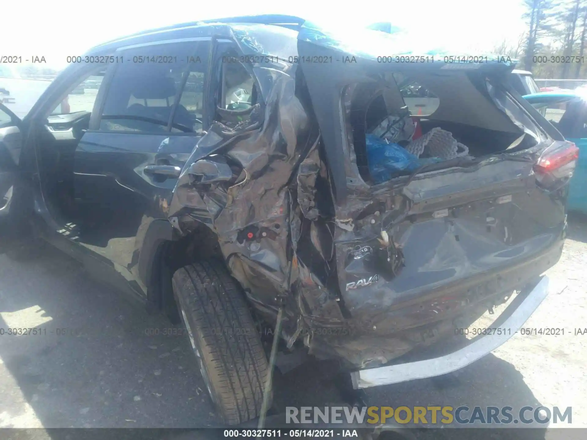 6 Photograph of a damaged car 2T3F1RFV3KC040281 TOYOTA RAV4 2019