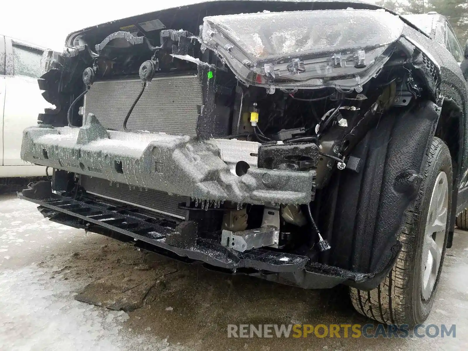 9 Photograph of a damaged car 2T3F1RFV3KC045514 TOYOTA RAV4 2019