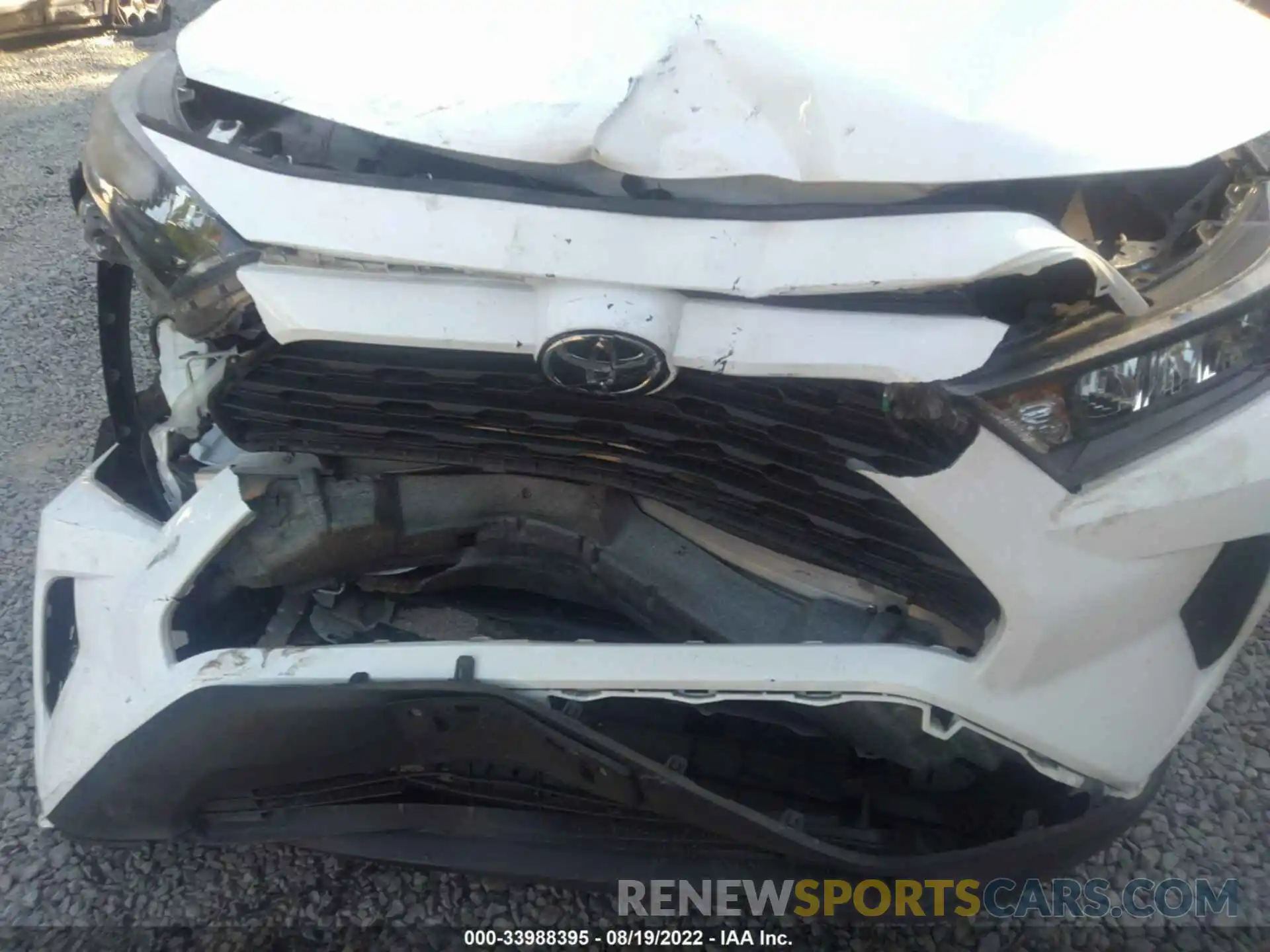 6 Photograph of a damaged car 2T3F1RFV3KC050860 TOYOTA RAV4 2019