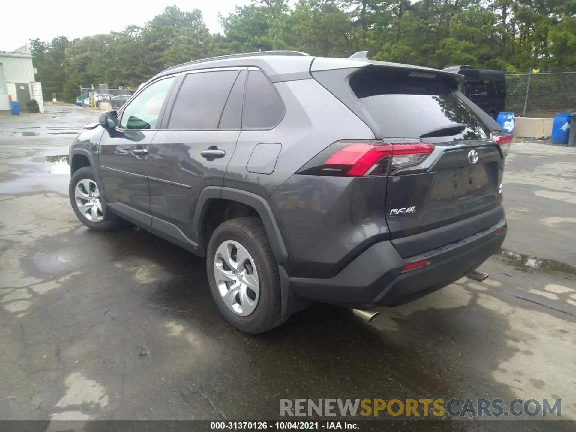 3 Photograph of a damaged car 2T3F1RFV3KC060076 TOYOTA RAV4 2019