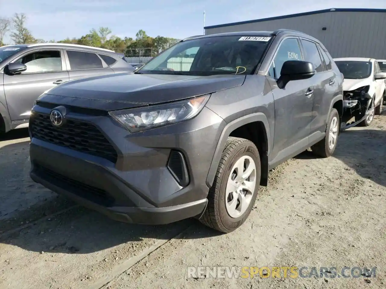 2 Photograph of a damaged car 2T3F1RFV3KW005688 TOYOTA RAV4 2019