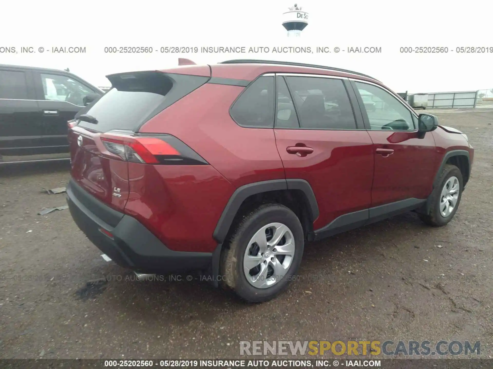 4 Photograph of a damaged car 2T3F1RFV3KW006730 TOYOTA RAV4 2019