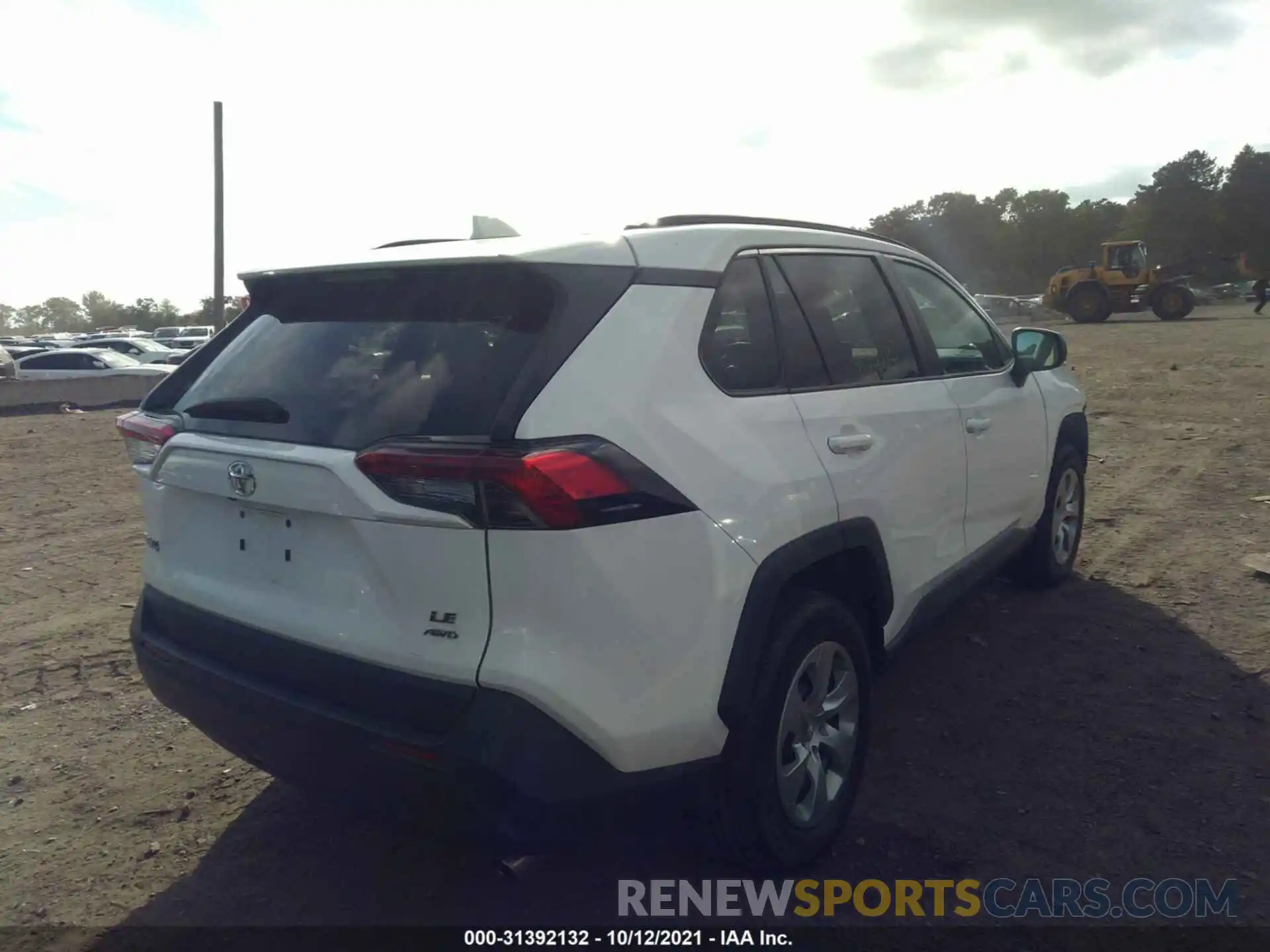 4 Photograph of a damaged car 2T3F1RFV3KW011569 TOYOTA RAV4 2019