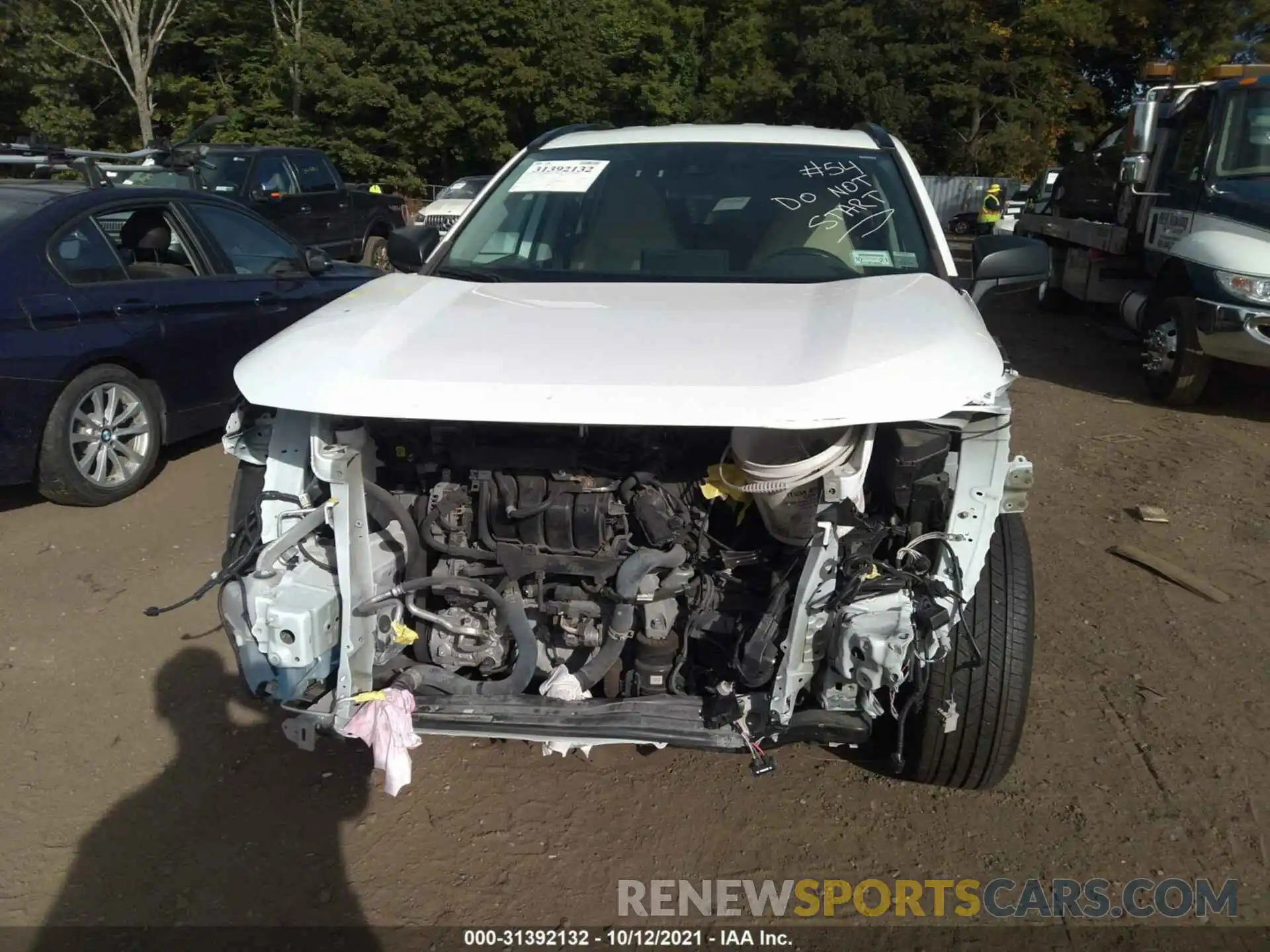 6 Photograph of a damaged car 2T3F1RFV3KW011569 TOYOTA RAV4 2019