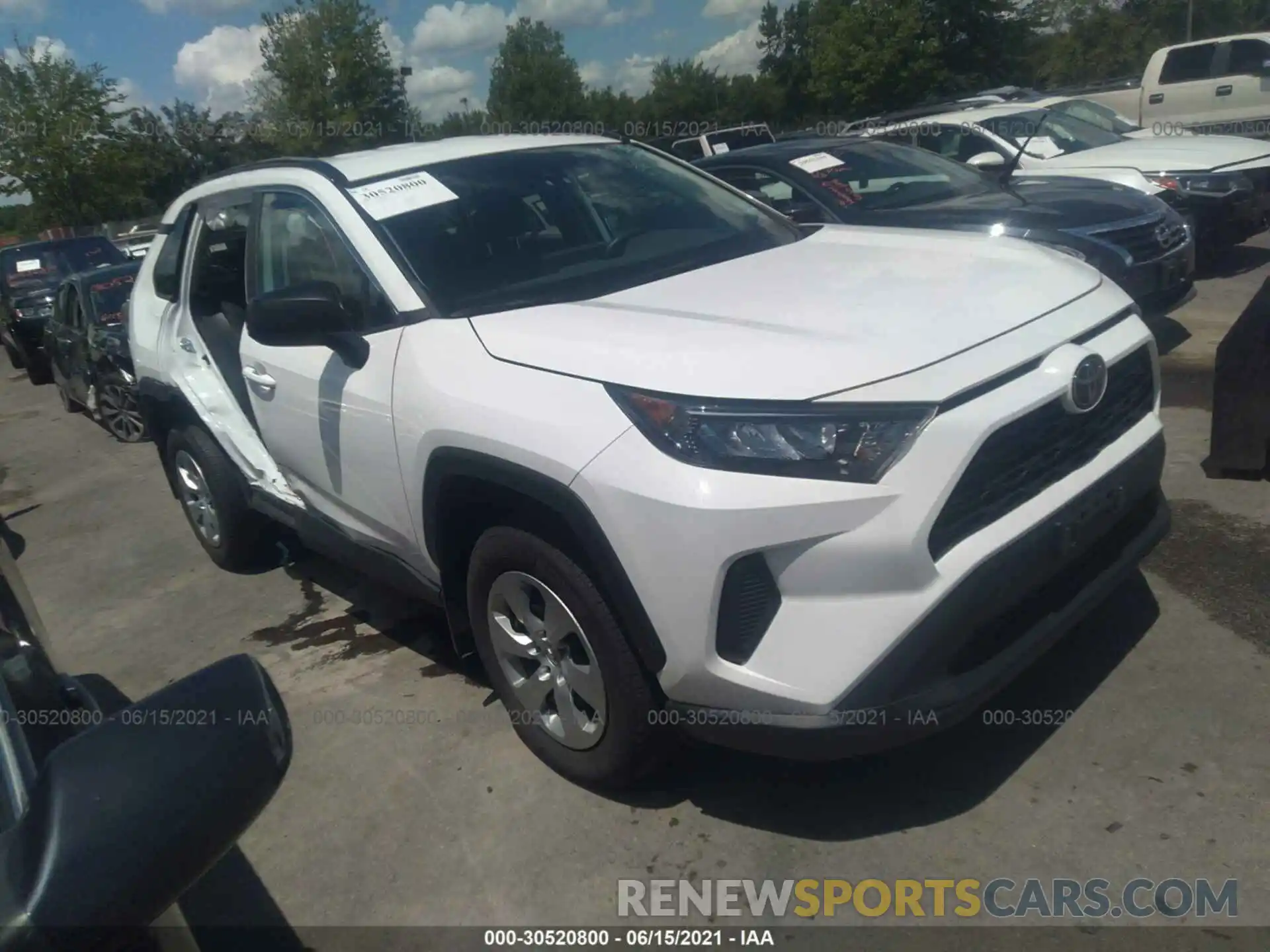 1 Фотография поврежденного автомобиля 2T3F1RFV3KW015928 TOYOTA RAV4 2019