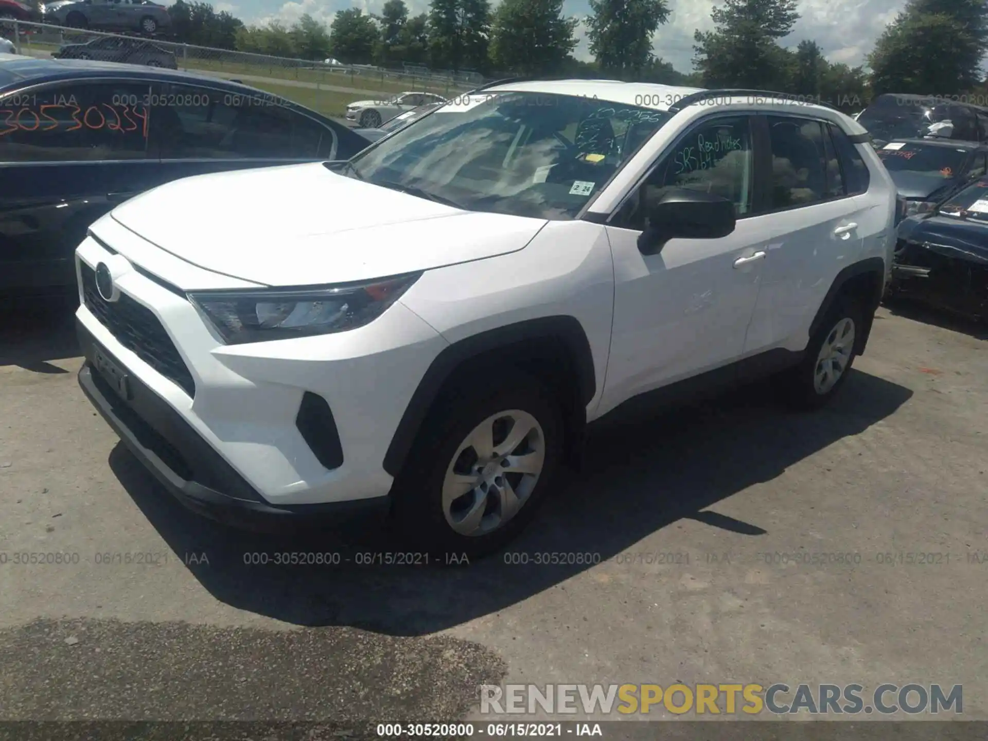 2 Photograph of a damaged car 2T3F1RFV3KW015928 TOYOTA RAV4 2019