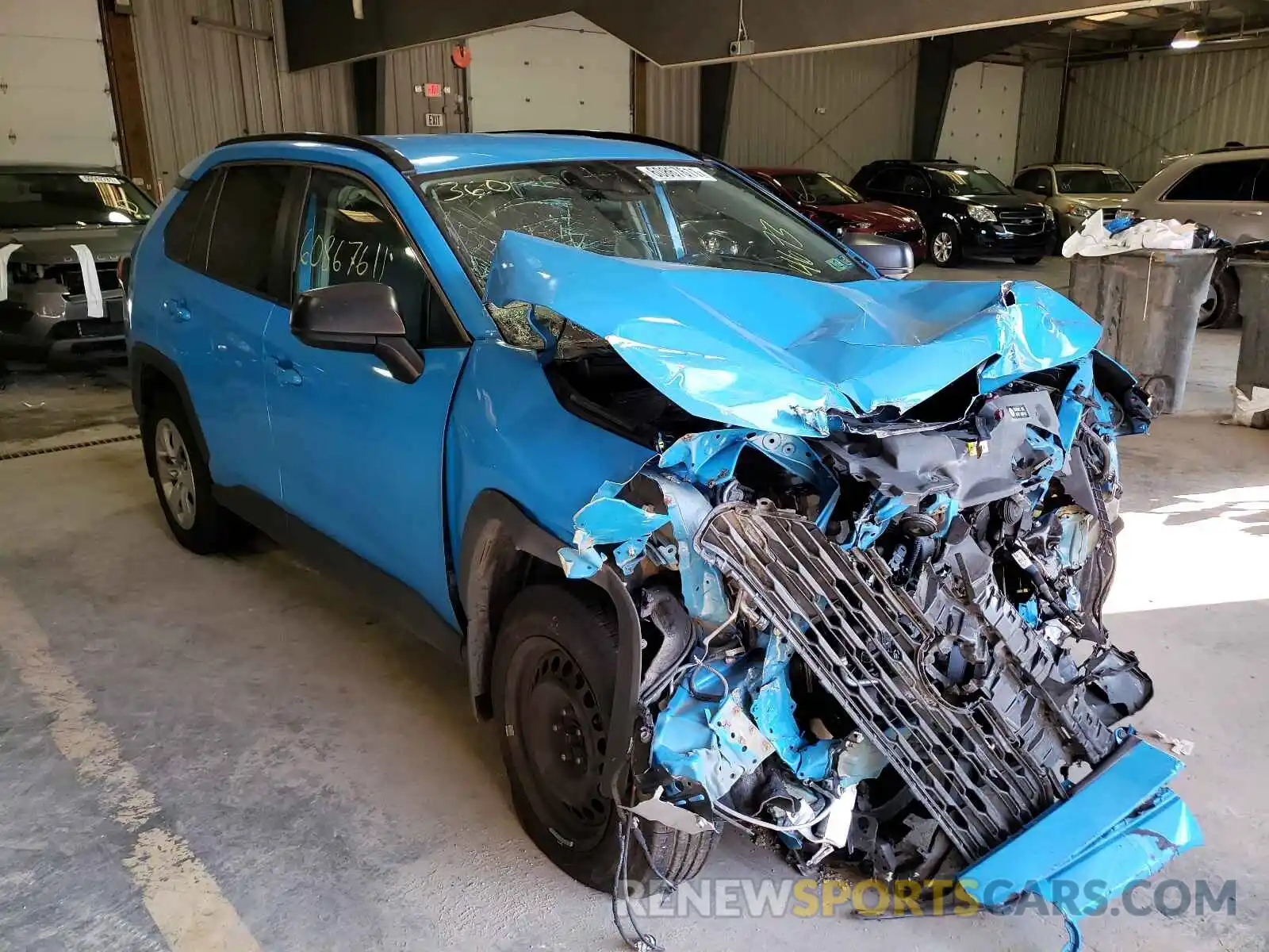 1 Photograph of a damaged car 2T3F1RFV3KW034673 TOYOTA RAV4 2019