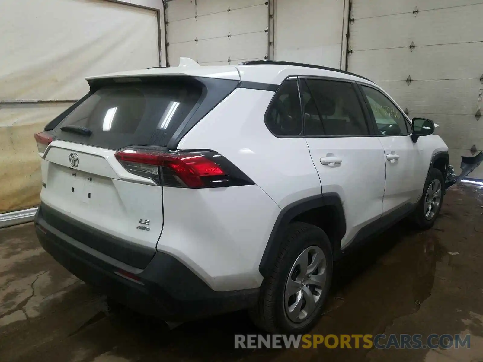 4 Photograph of a damaged car 2T3F1RFV3KW061792 TOYOTA RAV4 2019