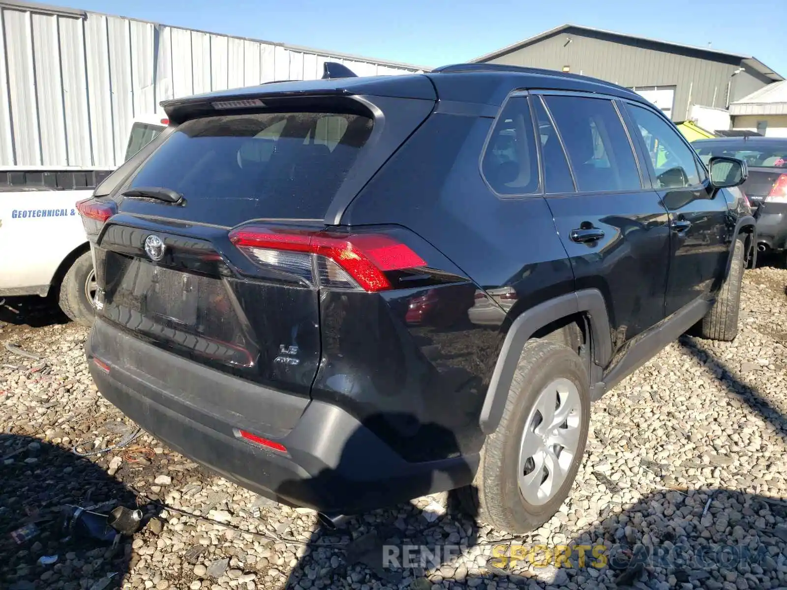 4 Photograph of a damaged car 2T3F1RFV3KW063221 TOYOTA RAV4 2019