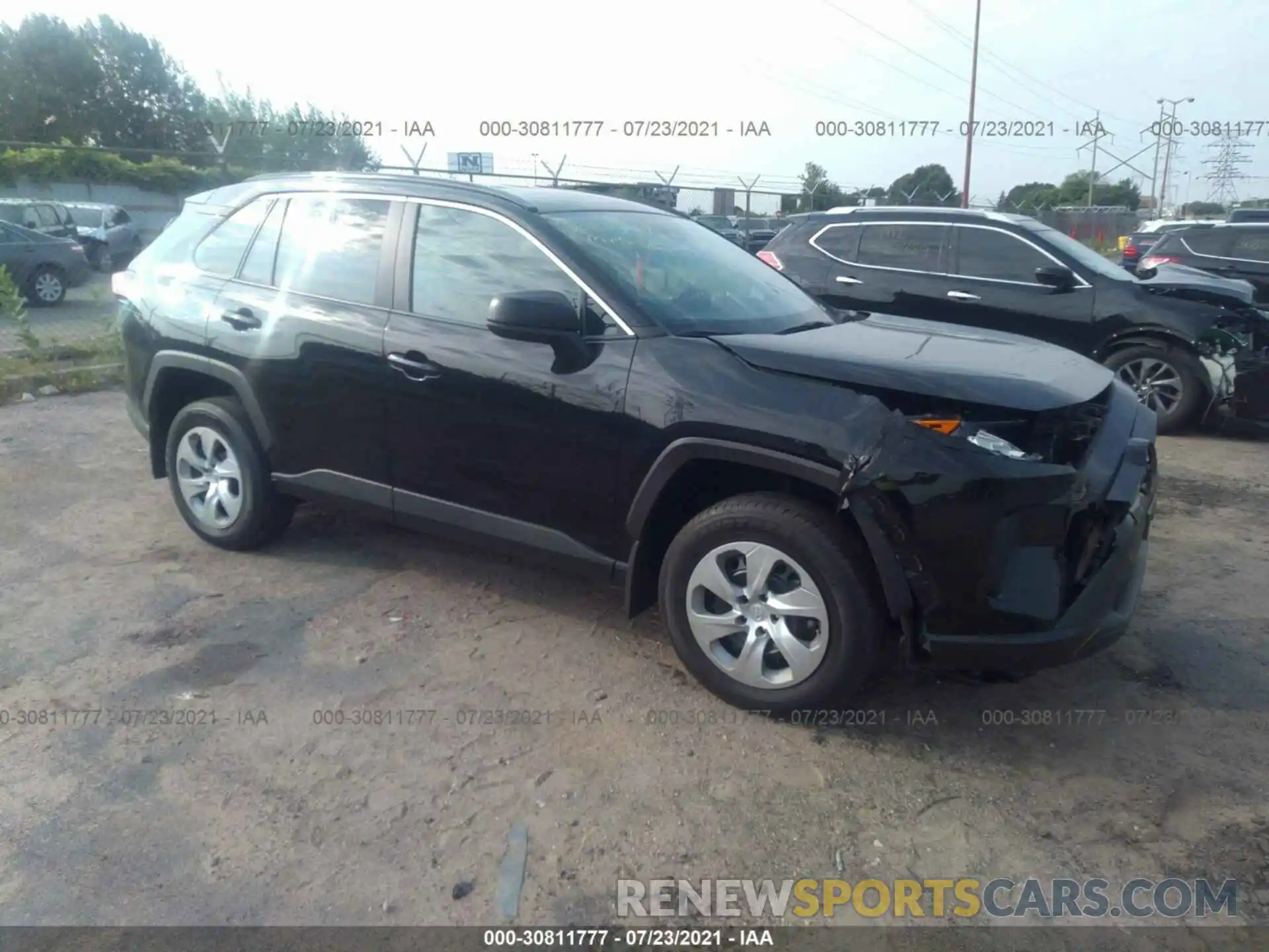 1 Photograph of a damaged car 2T3F1RFV3KW067642 TOYOTA RAV4 2019