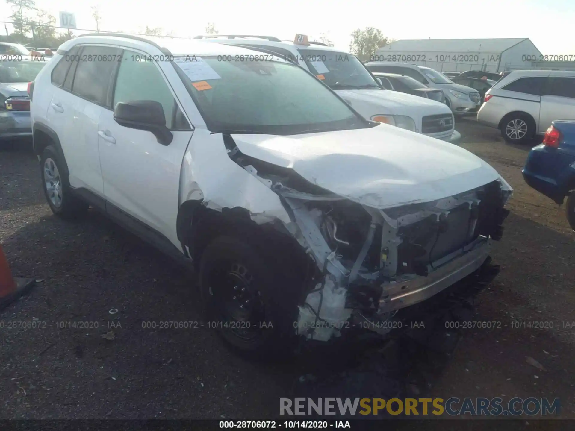 1 Photograph of a damaged car 2T3F1RFV3KW071433 TOYOTA RAV4 2019