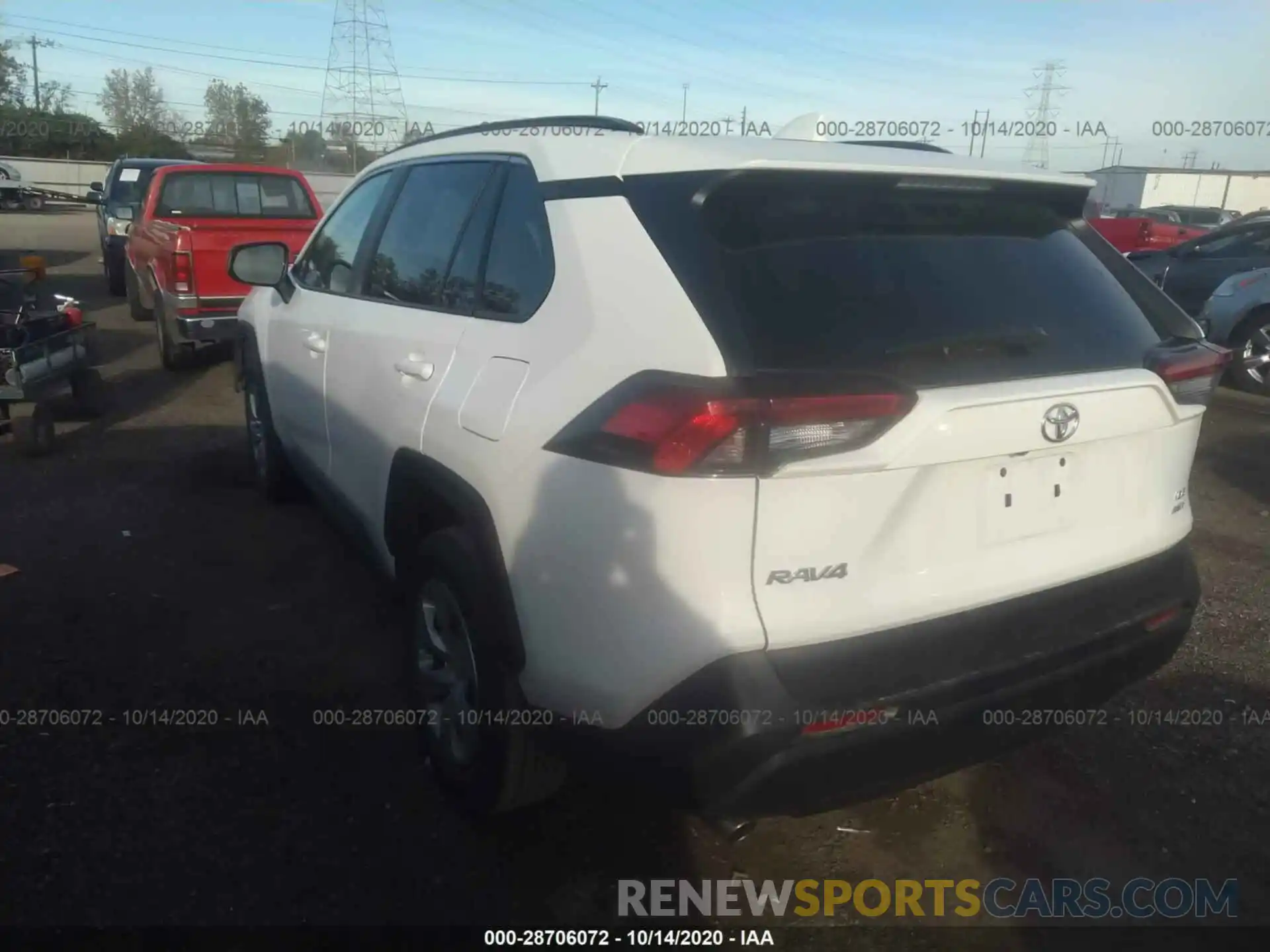 3 Photograph of a damaged car 2T3F1RFV3KW071433 TOYOTA RAV4 2019