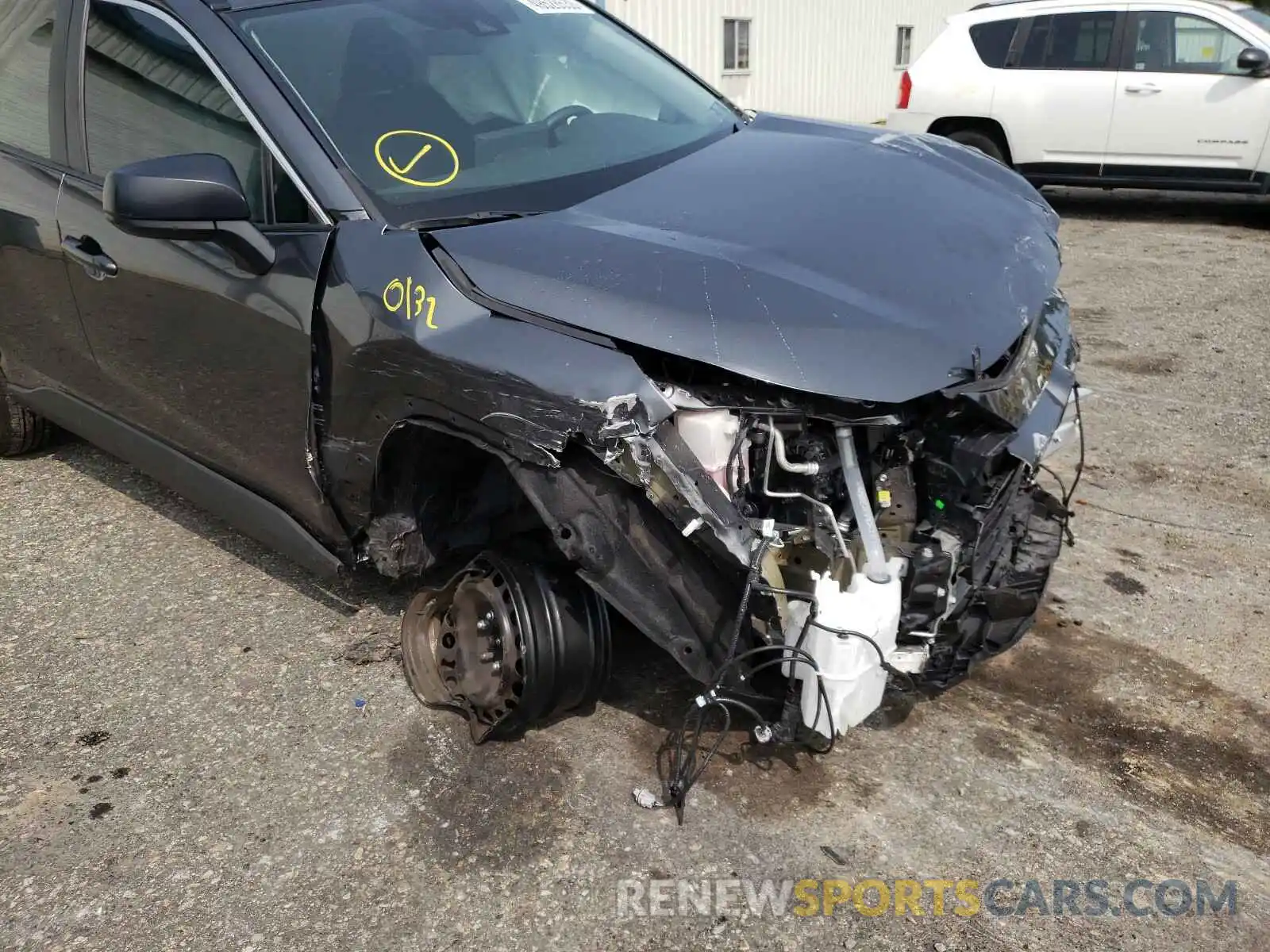 9 Фотография поврежденного автомобиля 2T3F1RFV4KC013123 TOYOTA RAV4 2019