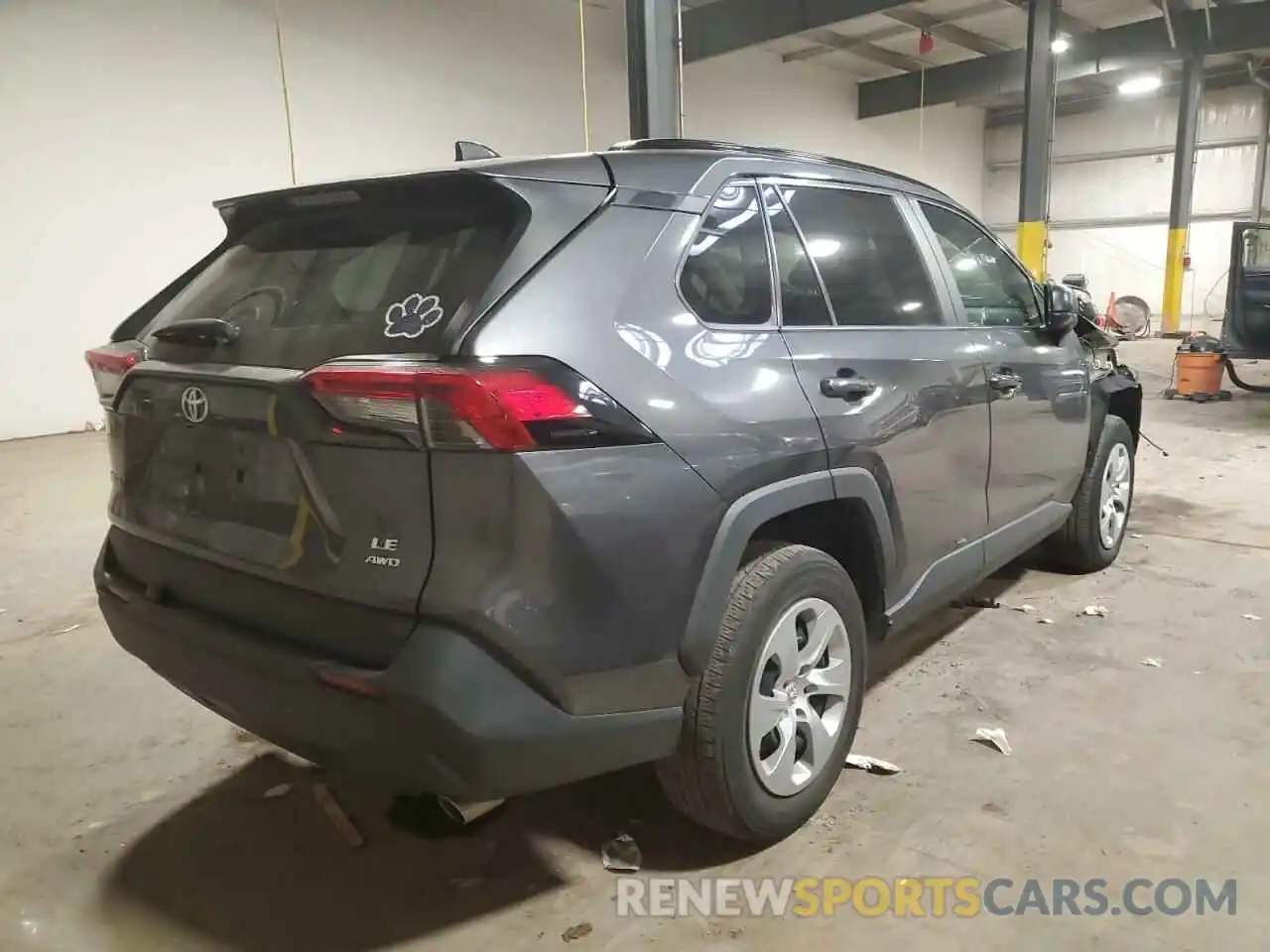 4 Photograph of a damaged car 2T3F1RFV4KC033856 TOYOTA RAV4 2019