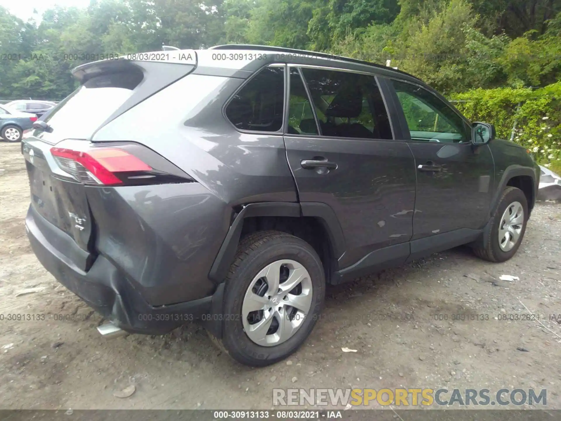 4 Photograph of a damaged car 2T3F1RFV4KC043514 TOYOTA RAV4 2019