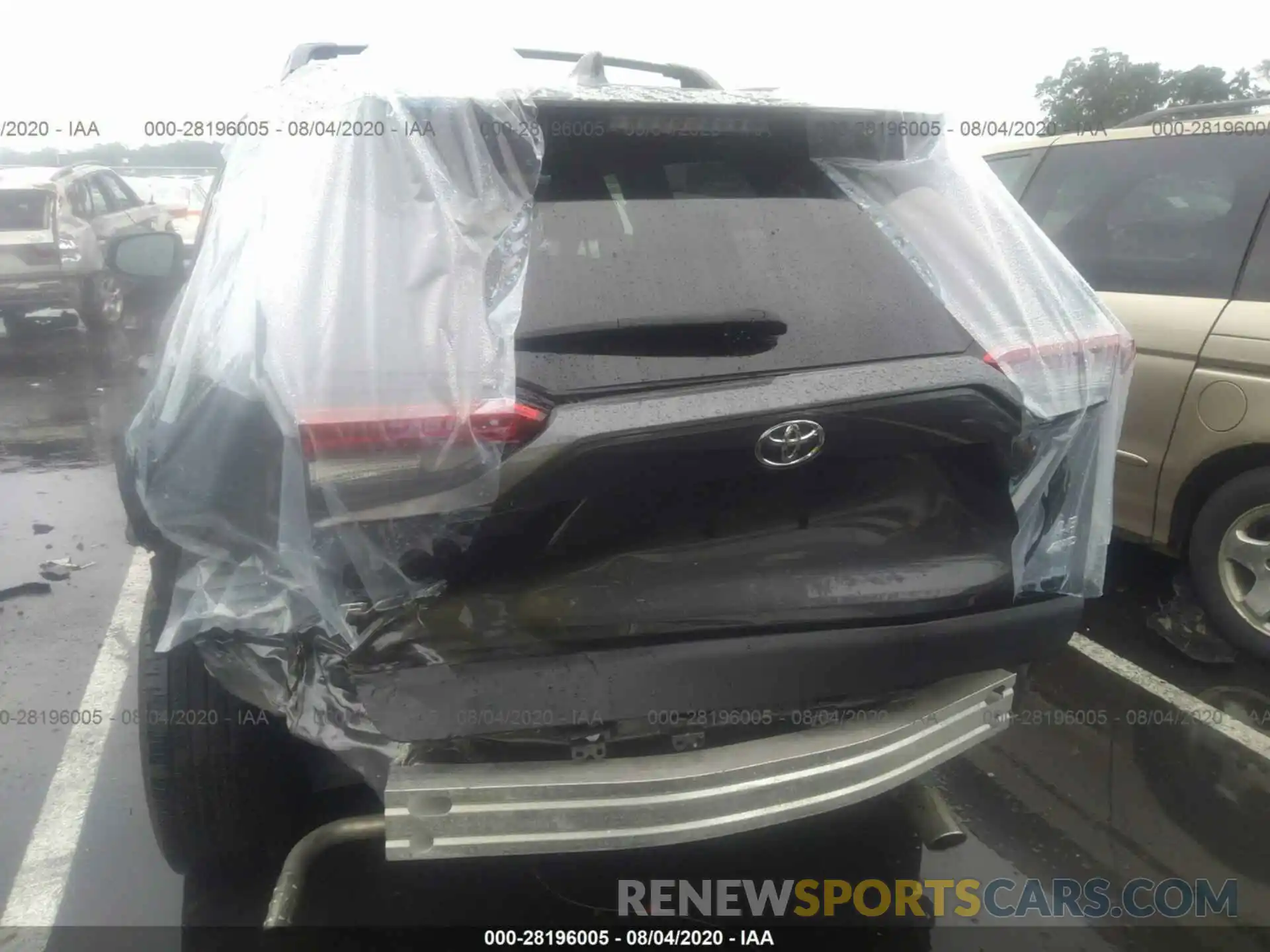 6 Photograph of a damaged car 2T3F1RFV4KW001228 TOYOTA RAV4 2019