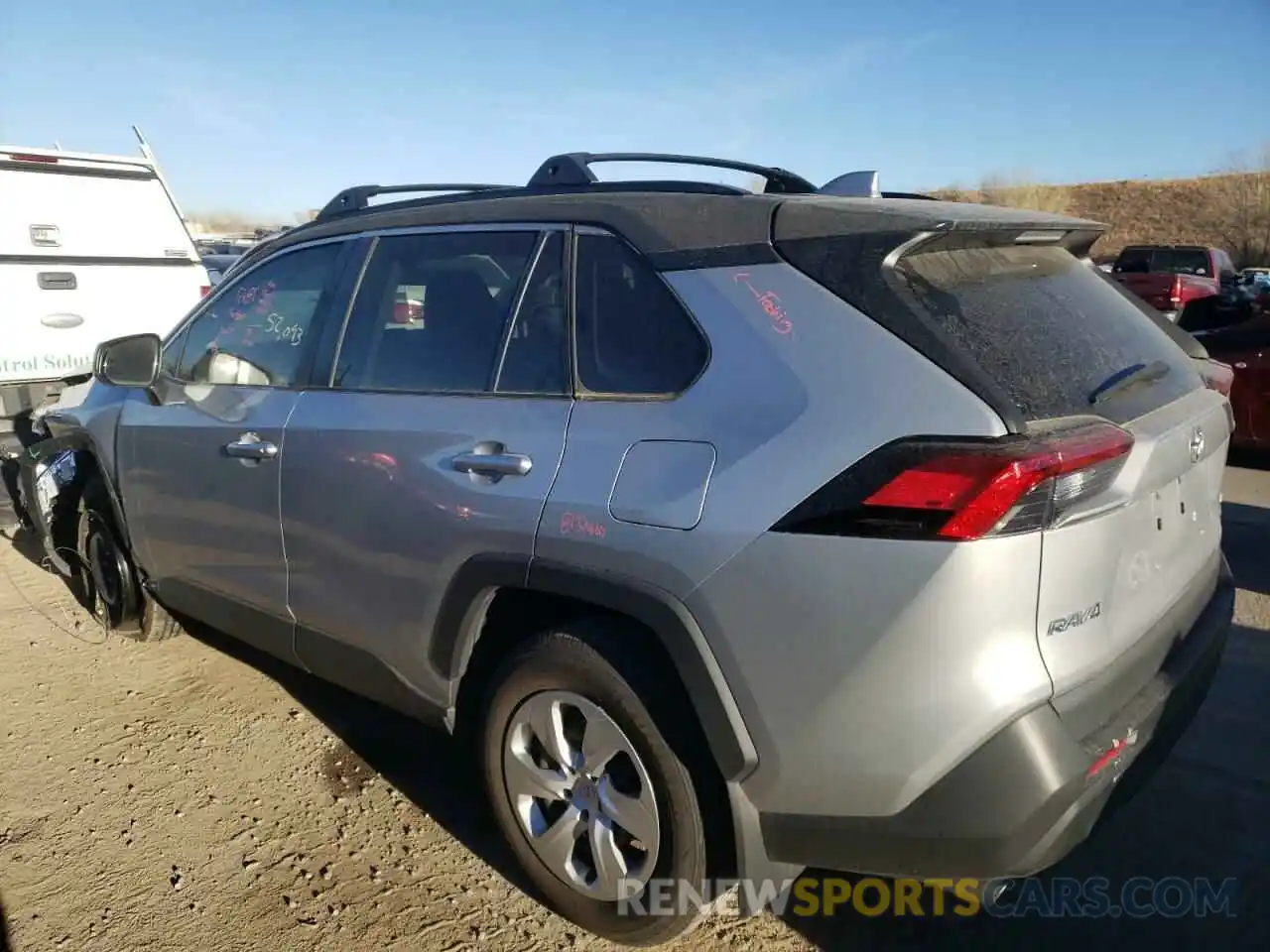 3 Photograph of a damaged car 2T3F1RFV4KW003674 TOYOTA RAV4 2019