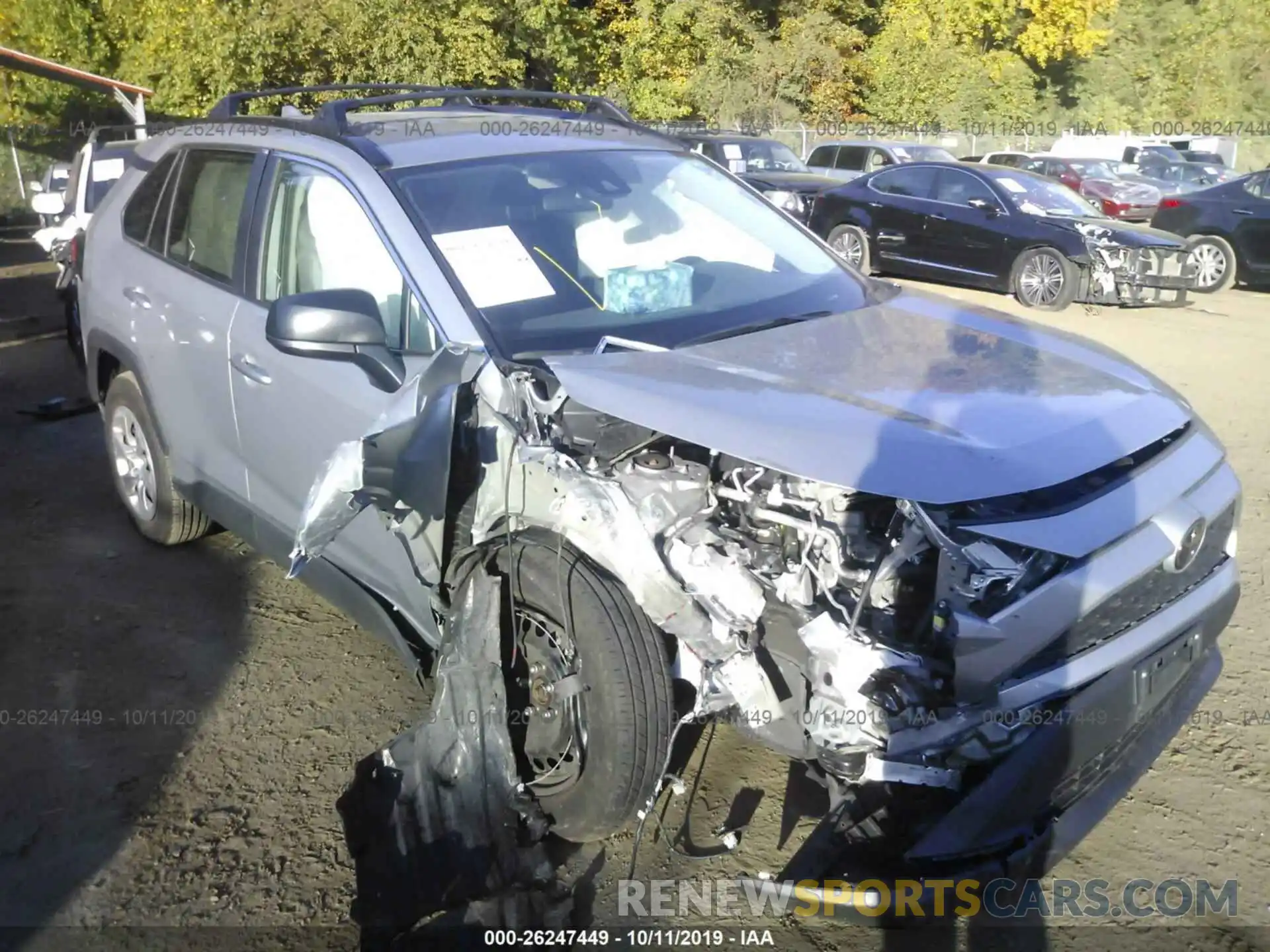 1 Photograph of a damaged car 2T3F1RFV4KW004162 TOYOTA RAV4 2019