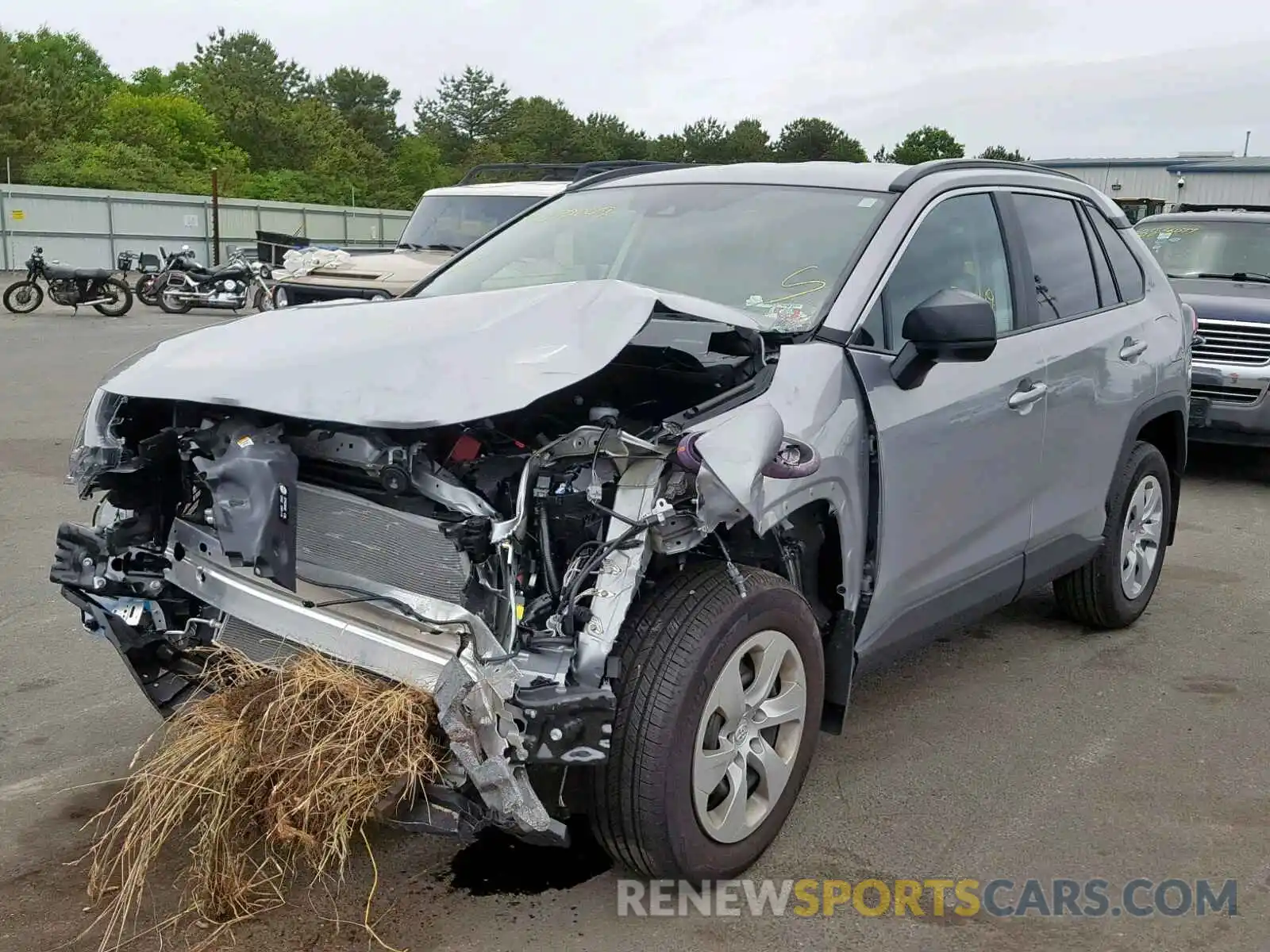 2 Photograph of a damaged car 2T3F1RFV4KW007529 TOYOTA RAV4 2019