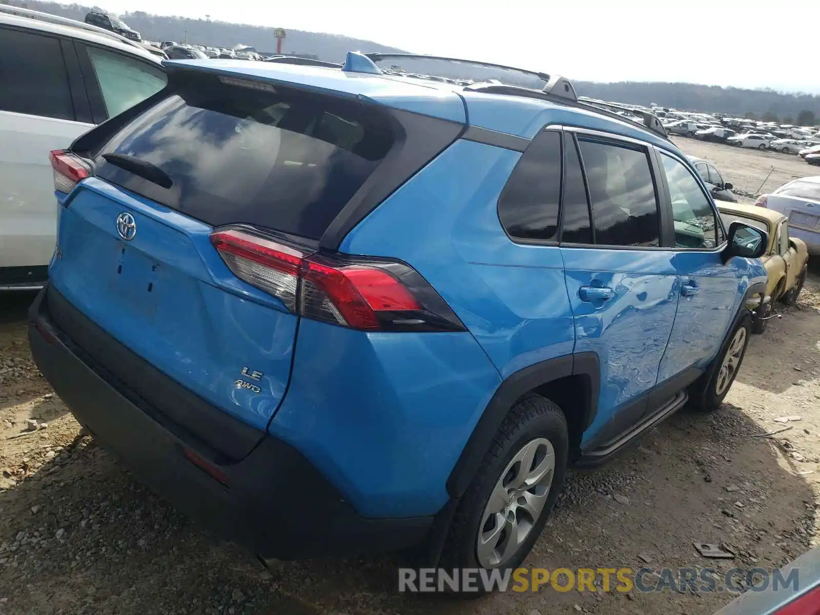 4 Photograph of a damaged car 2T3F1RFV4KW027697 TOYOTA RAV4 2019