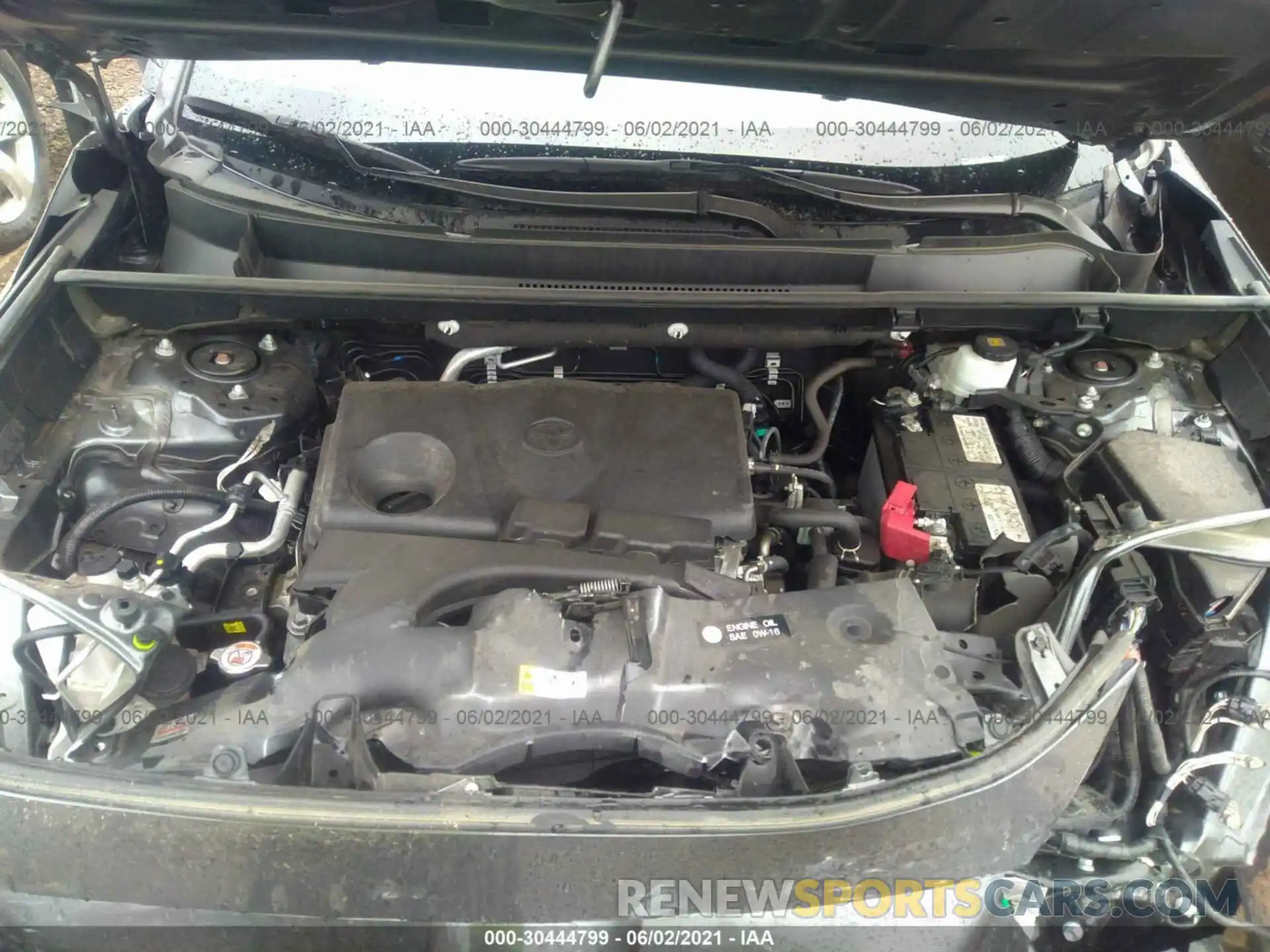 10 Photograph of a damaged car 2T3F1RFV4KW036240 TOYOTA RAV4 2019