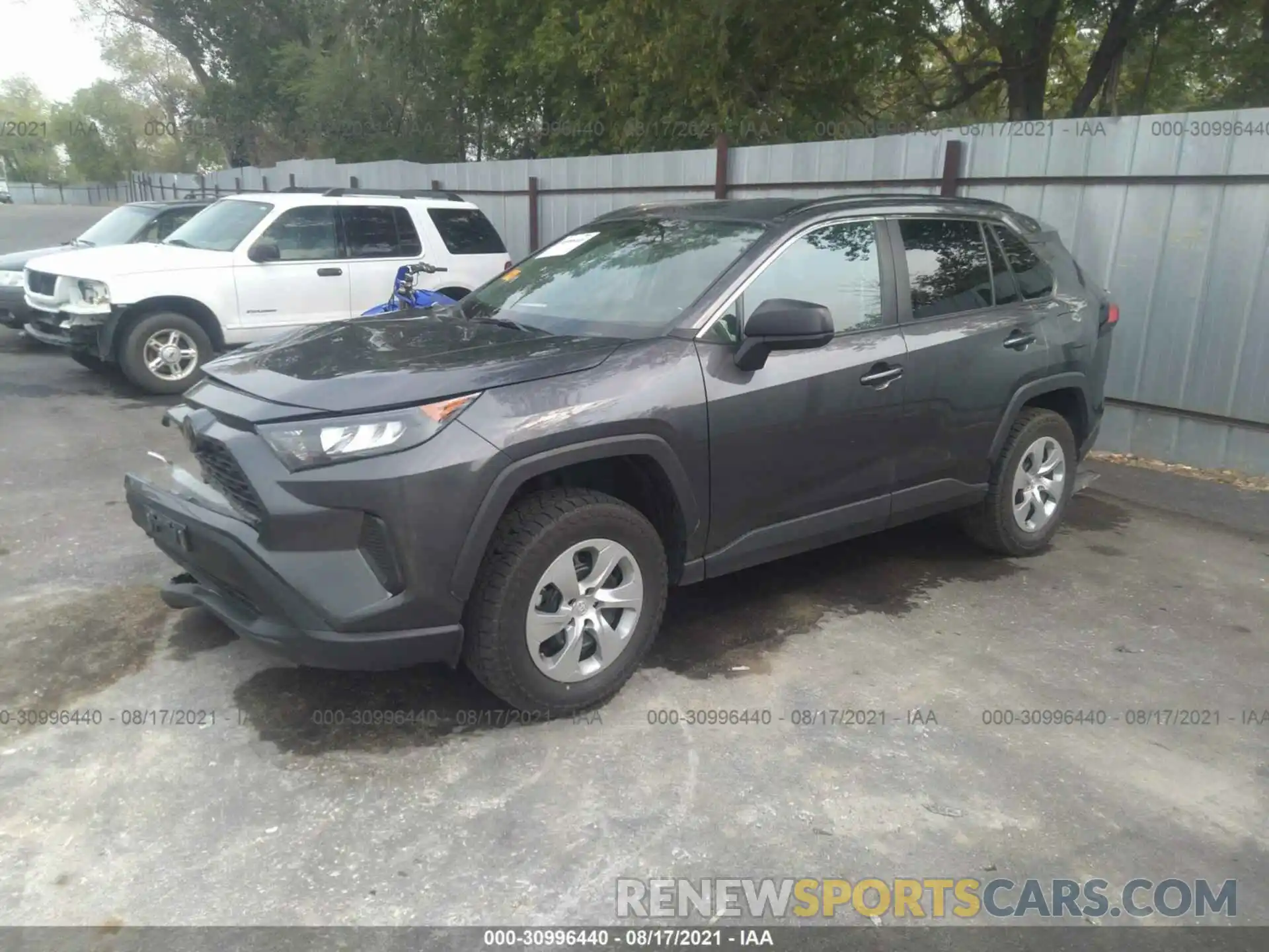 2 Фотография поврежденного автомобиля 2T3F1RFV4KW056696 TOYOTA RAV4 2019