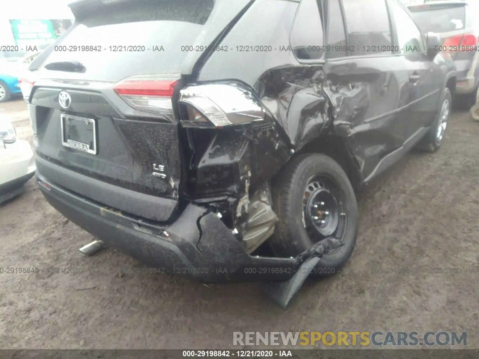 6 Photograph of a damaged car 2T3F1RFV4KW082912 TOYOTA RAV4 2019