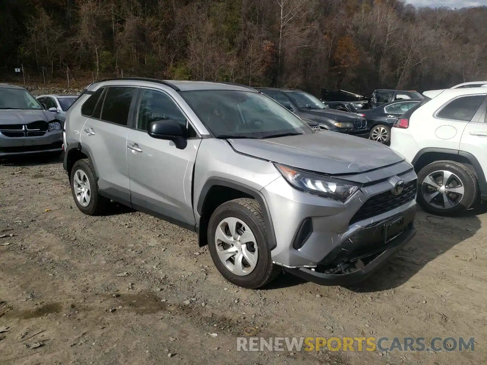 1 Photograph of a damaged car 2T3F1RFV5KC034711 TOYOTA RAV4 2019