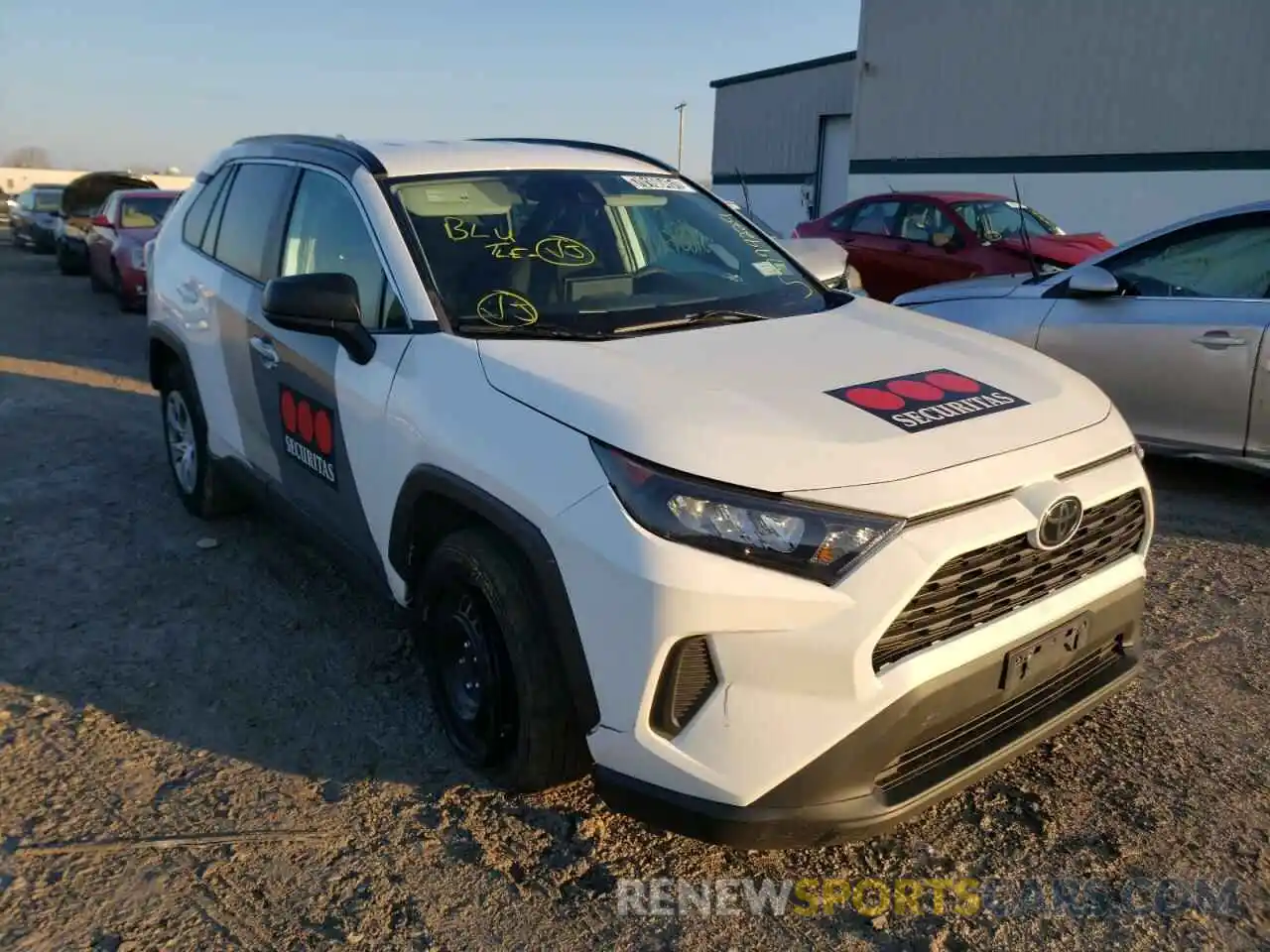 1 Photograph of a damaged car 2T3F1RFV5KC035664 TOYOTA RAV4 2019